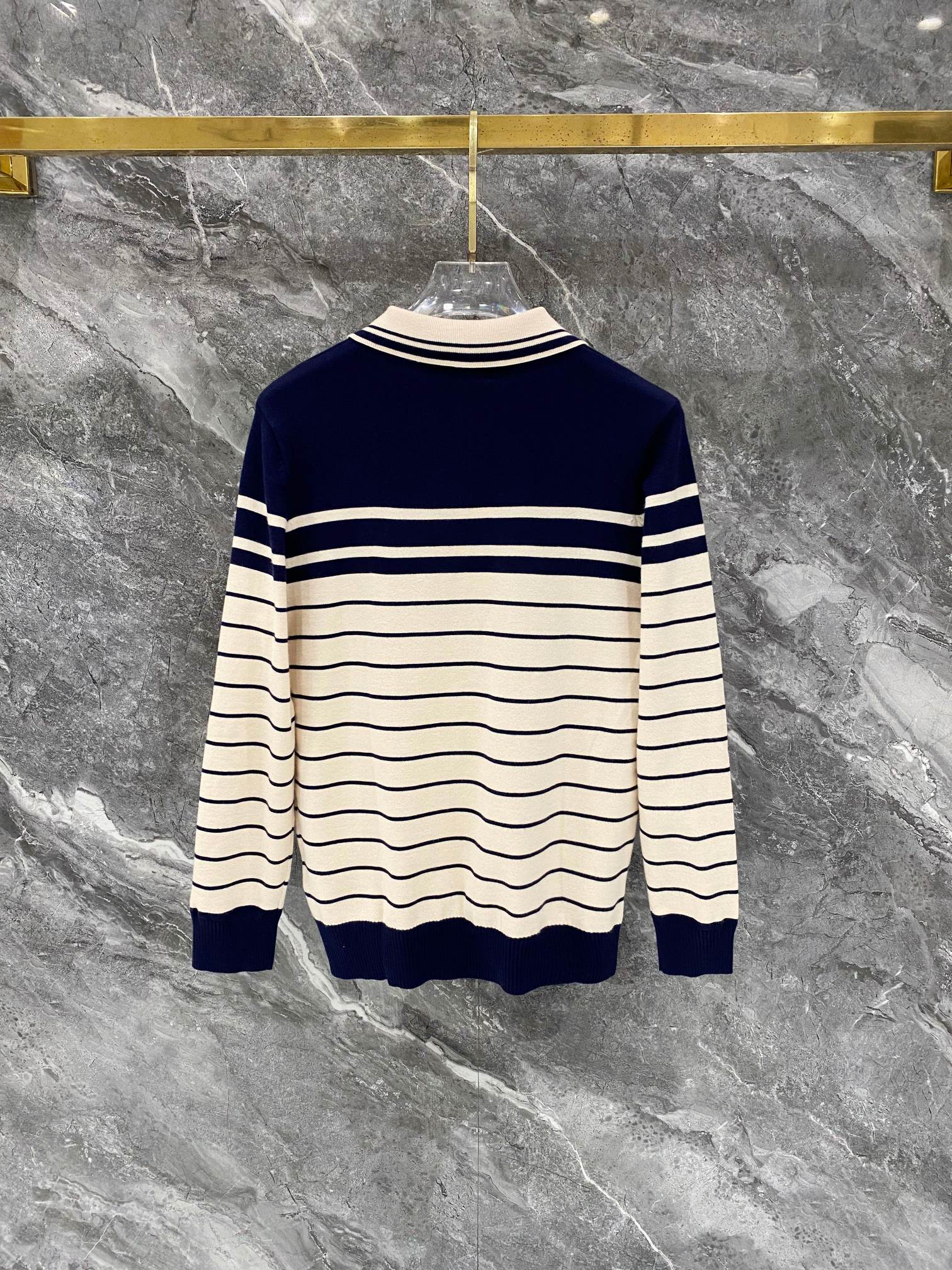 Cheap Gucci Sweaters for Men in 218976, $50 USD- [IB218976] - Replica Gucci Sweaters for Men