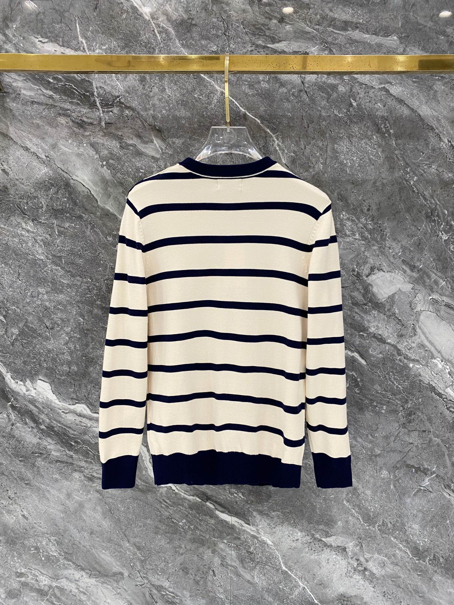 Cheap Gucci Sweaters for Men in 218977, $50 USD- [IB218977] - Replica Gucci Sweaters for Men