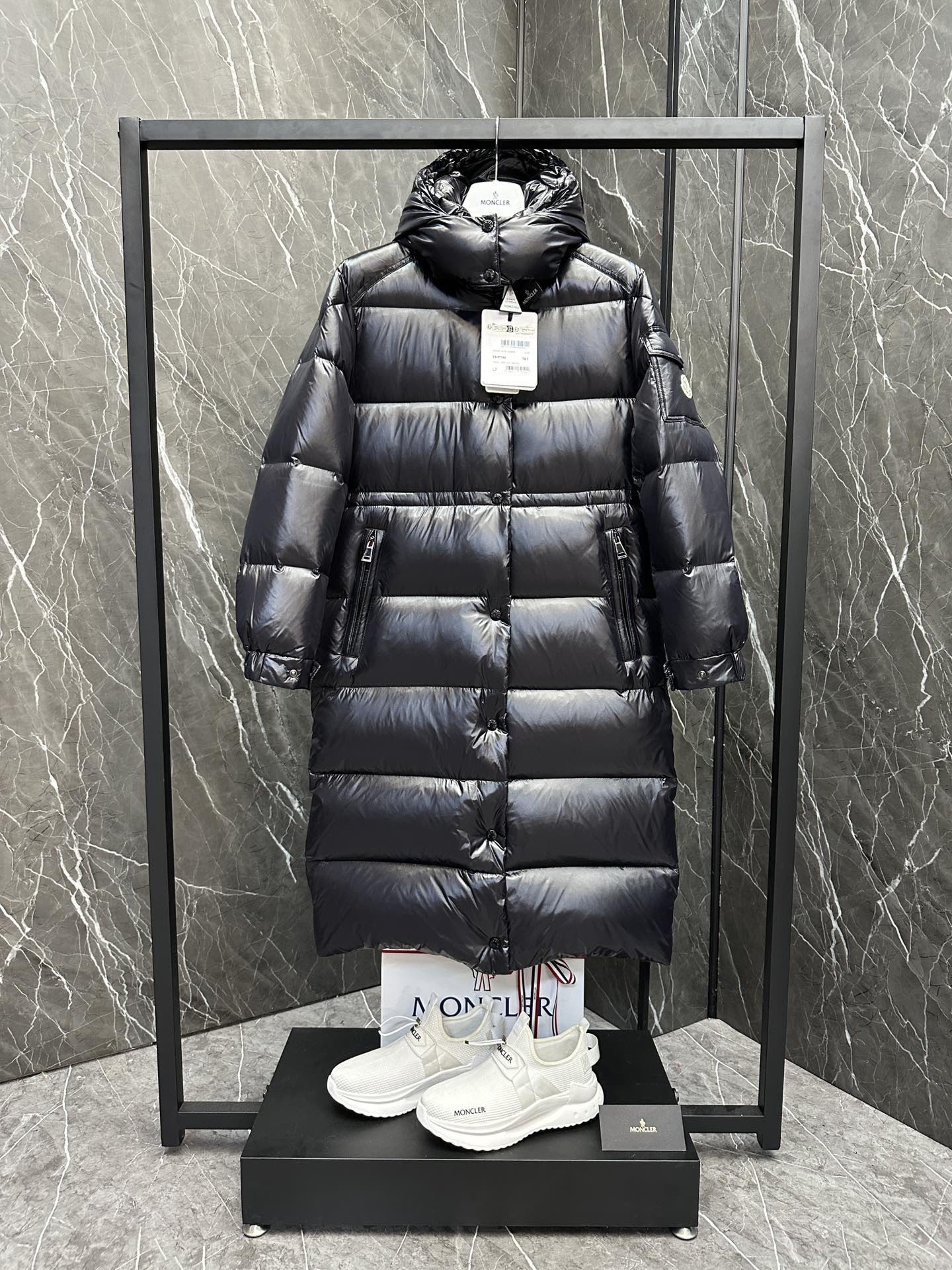 Cheap Moncle Thick Coats For Women in 219089, $120 USD- [IB219089] - Replica Moncle Thick Coats For Women