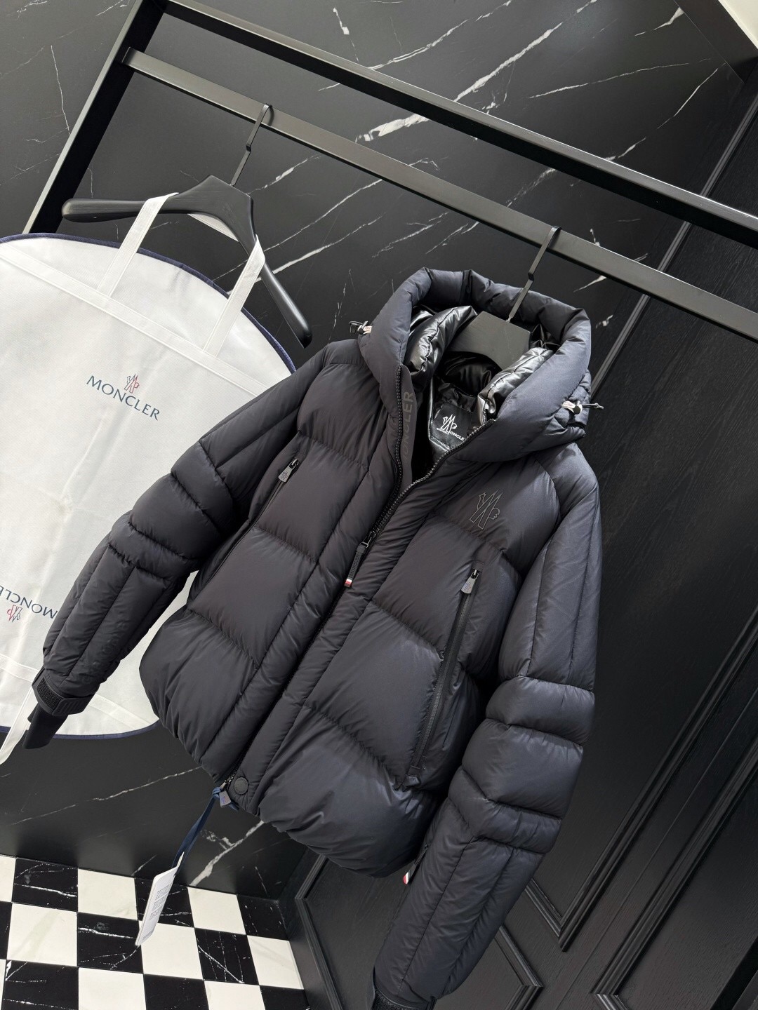 Cheap Moncle Thick Coats For Women in 219092, $200 USD- [IB219092] - Replica Moncle Thick Coats For Women