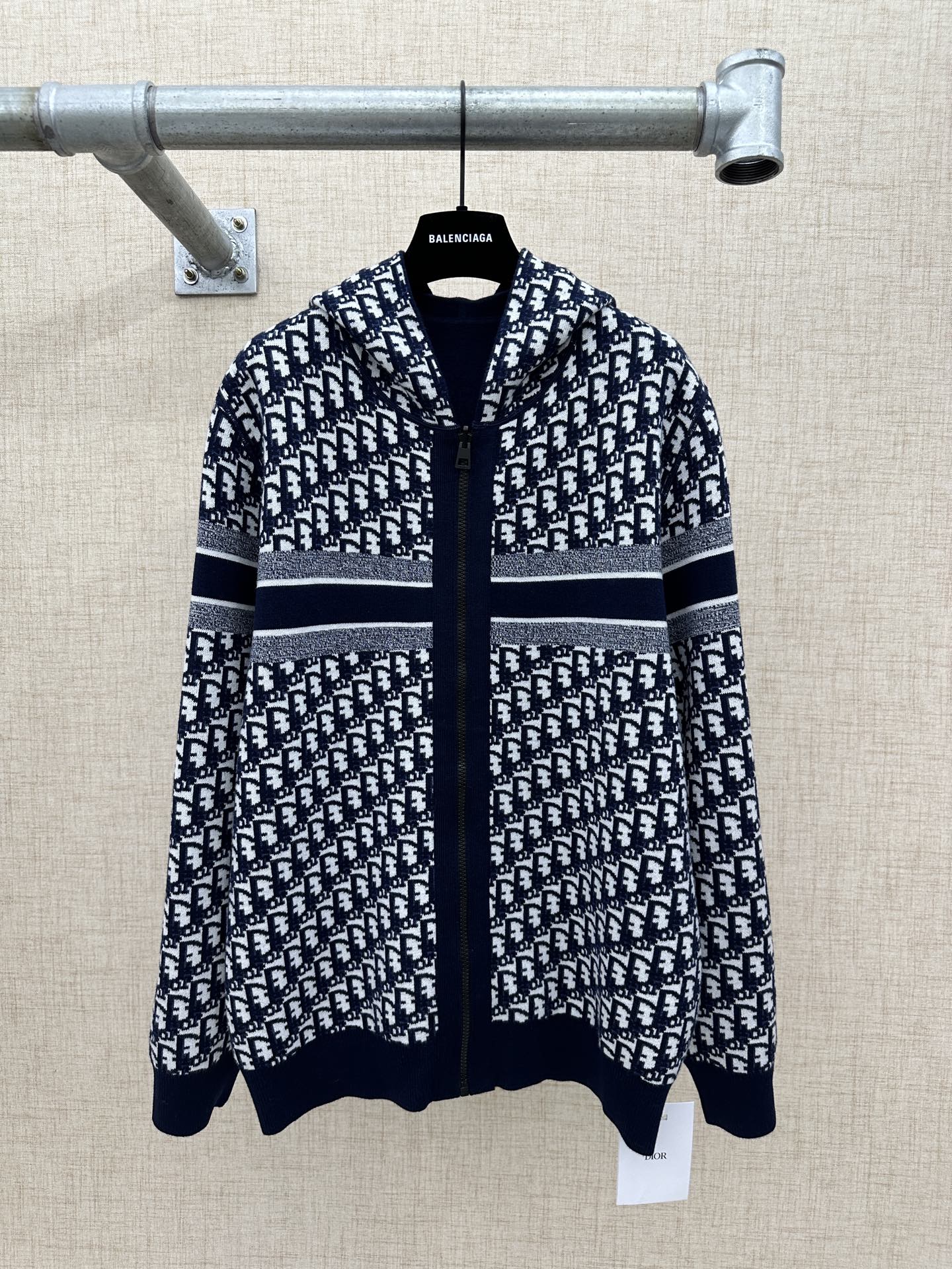 Cheap Dior Hoodies for Men in 219116, $65 USD- [IB219116] - Replica Dior Hoodies for Men