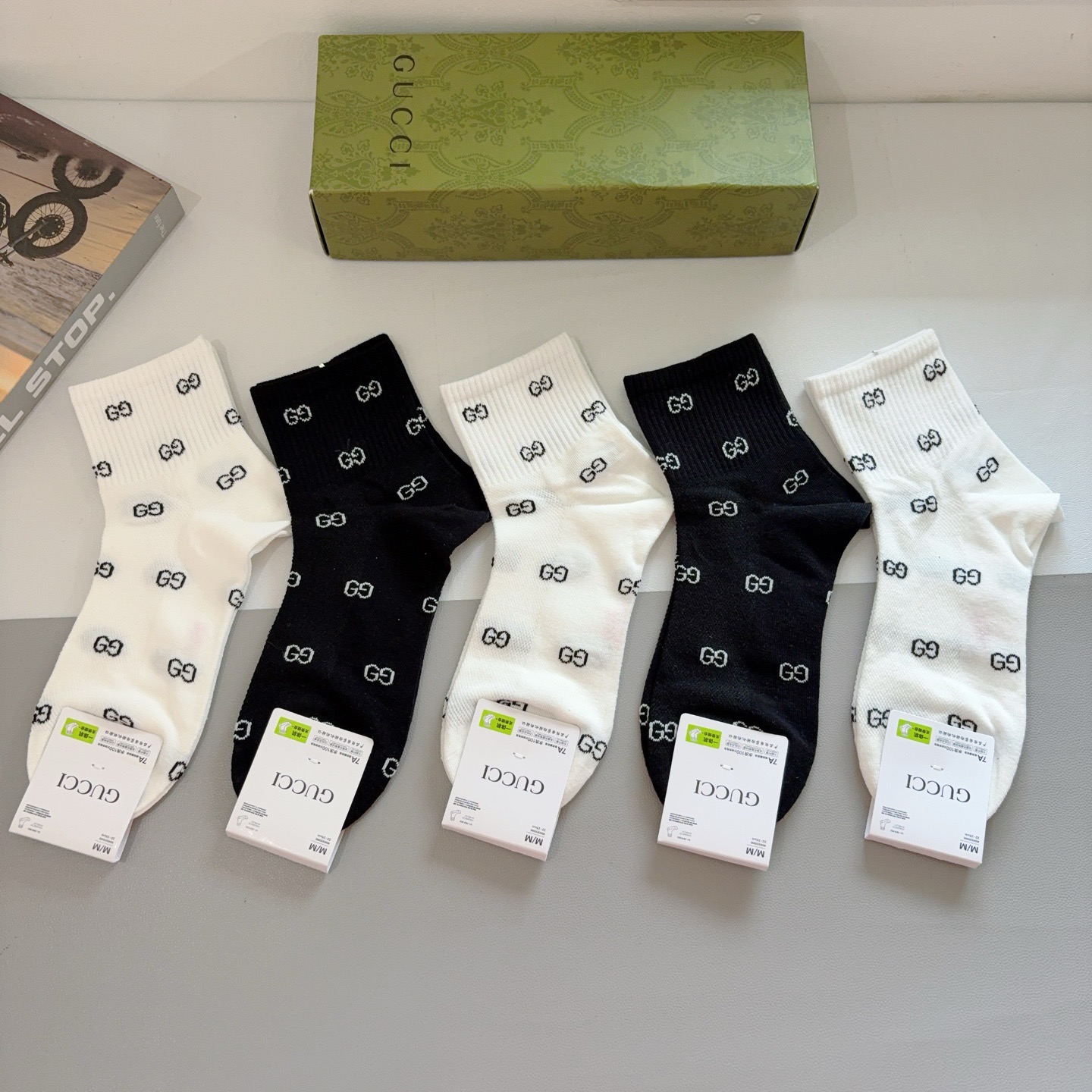 Cheap Gucci Socks in 219220, $30 USD- [IB219220] - Replica Gucci Socks