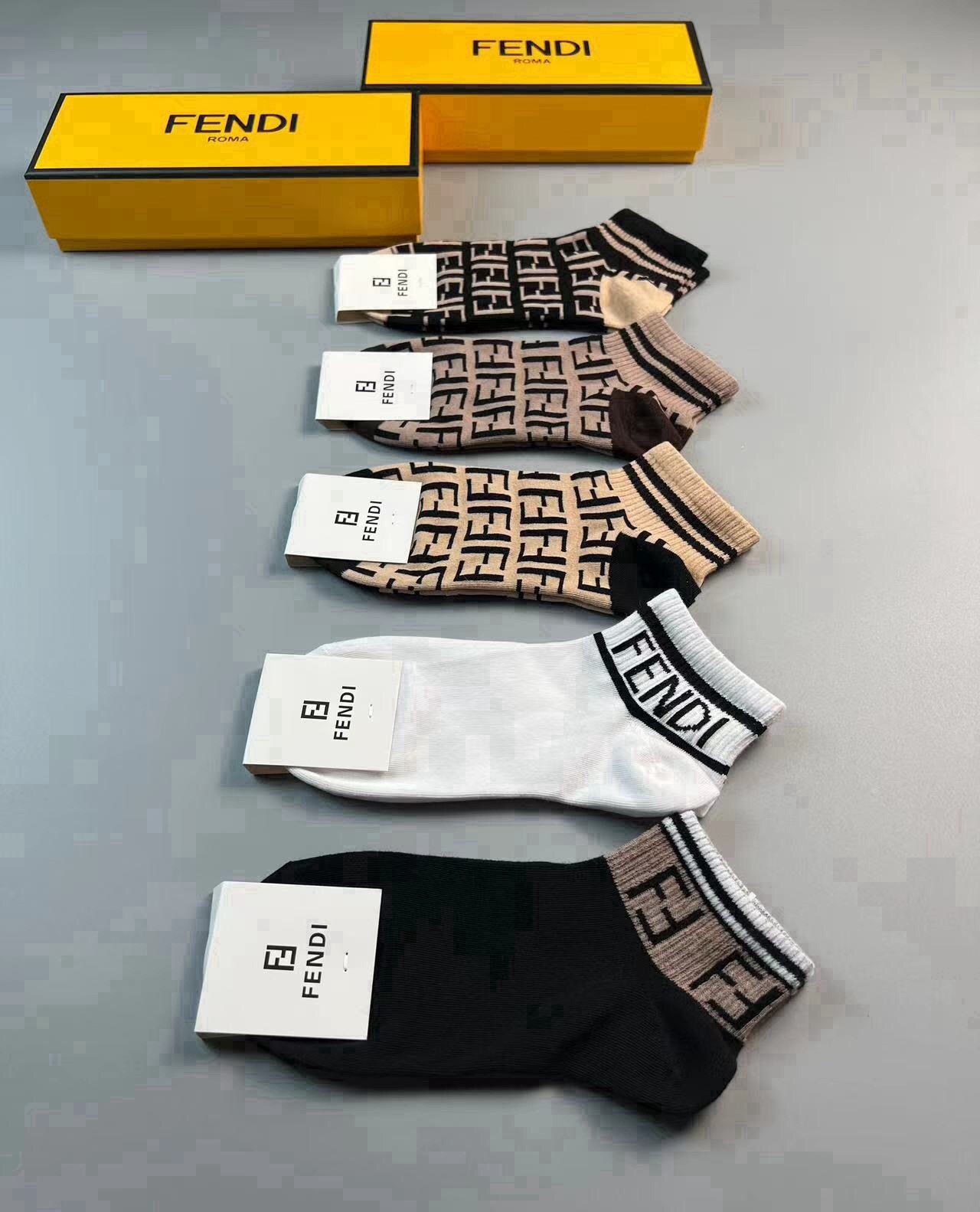 Cheap Fendi Socks in 219316, $35 USD- [IB219316] - Replica Fendi Socks