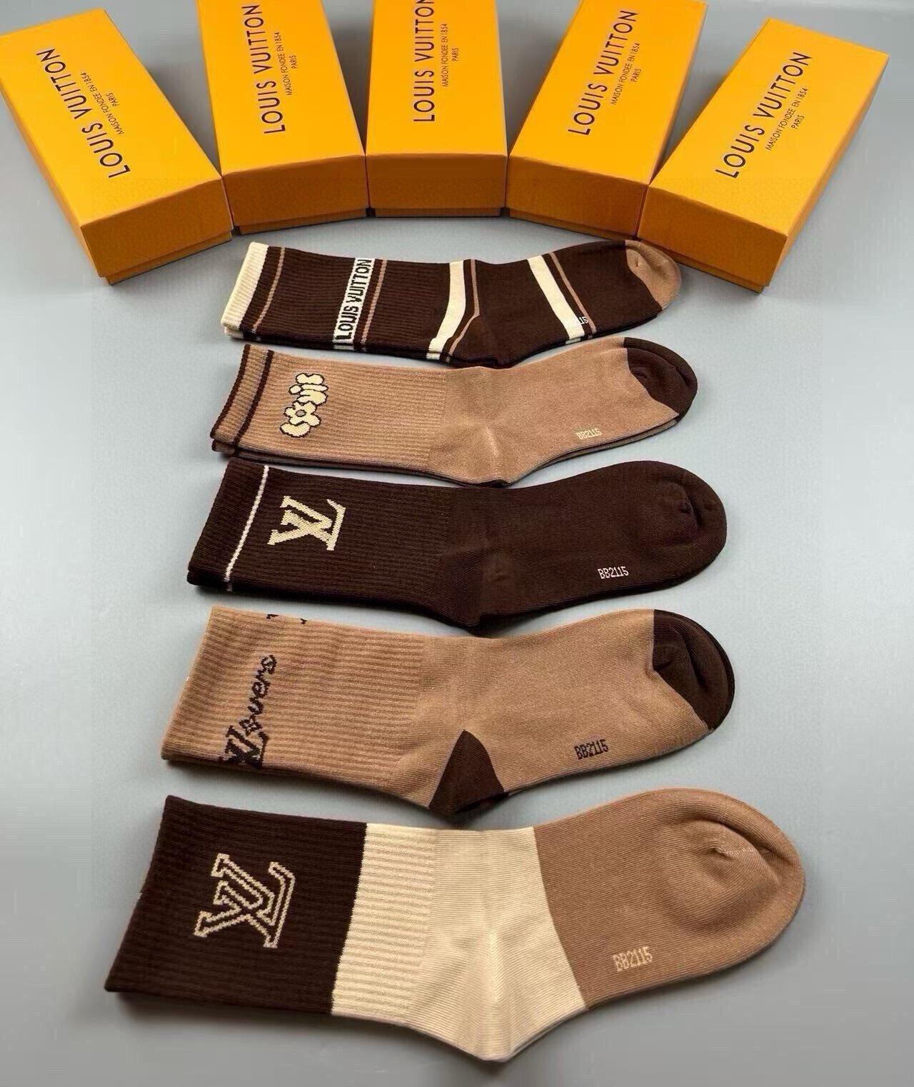 Cheap Louis Vuitton Socks in 219384, $35 USD- [IB219384] - Replica Louis Vuitton Socks