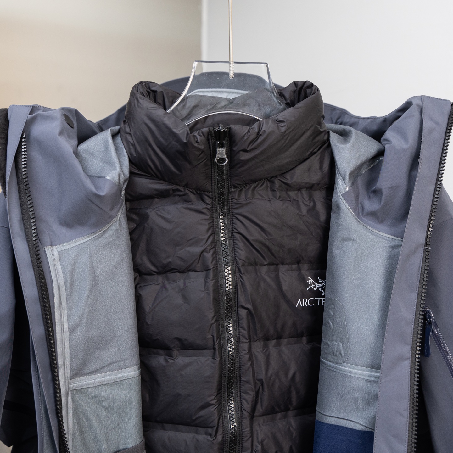 Cheap ARC TERYX Jackets for Men in 219428, $120 USD- [IB219428] - Replica ARC TERYX Jackets for Men