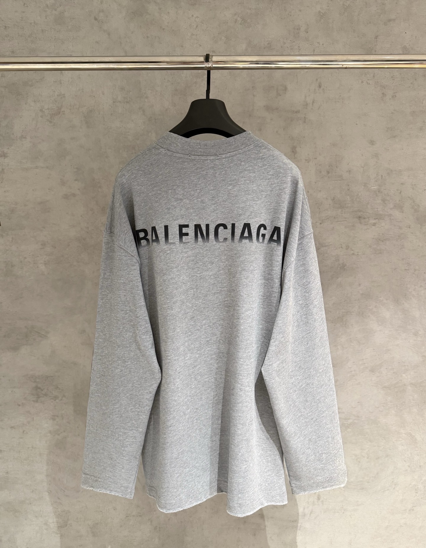 Cheap Balenciaga Long Sleeve T-Shirts in 219440, $45 USD- [IB219440] - Replica Balenciaga Long Sleeve T-Shirts