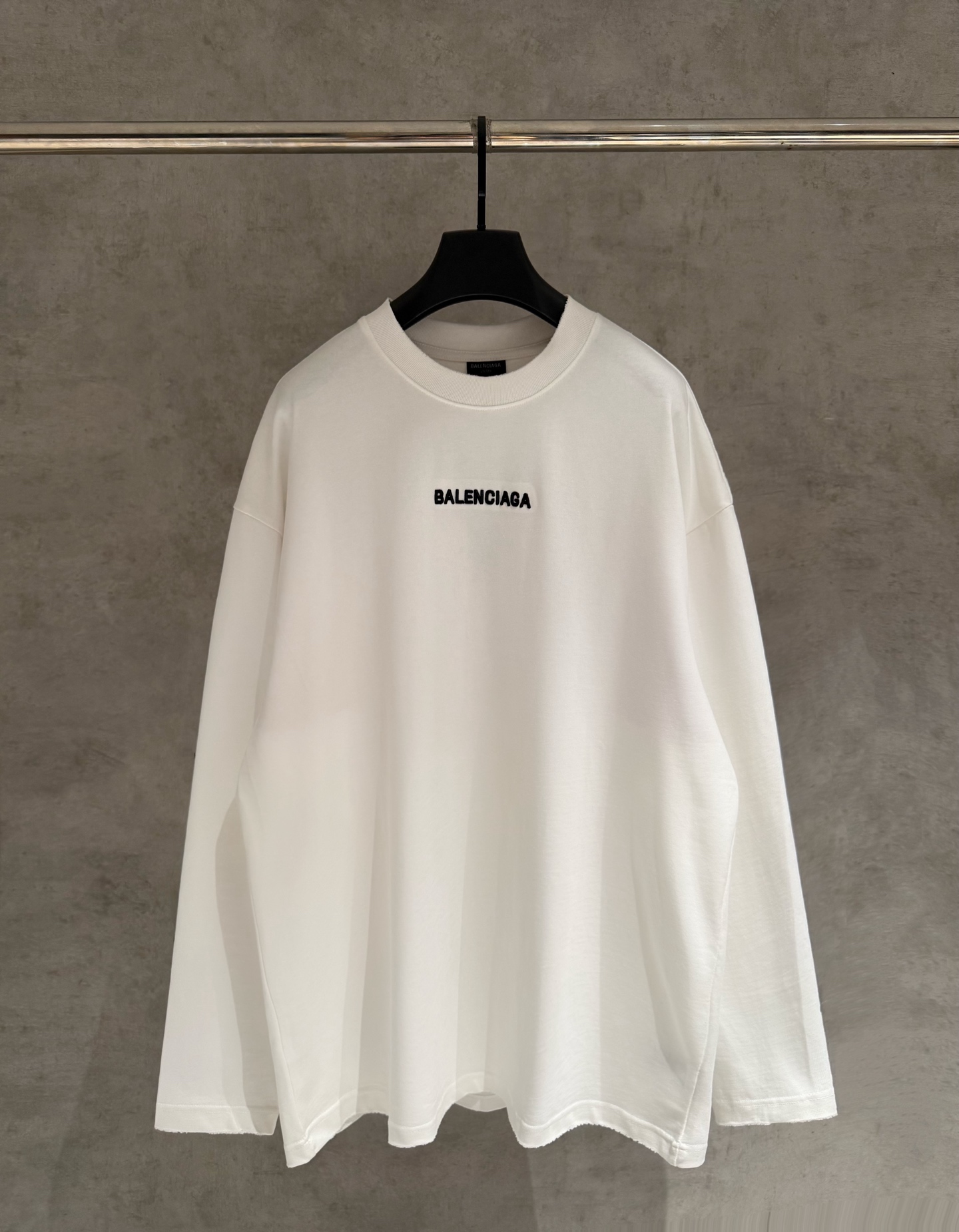 Cheap Balenciaga Long Sleeve T-Shirts in 219442, $45 USD- [IB219442] - Replica Balenciaga Long Sleeve T-Shirts