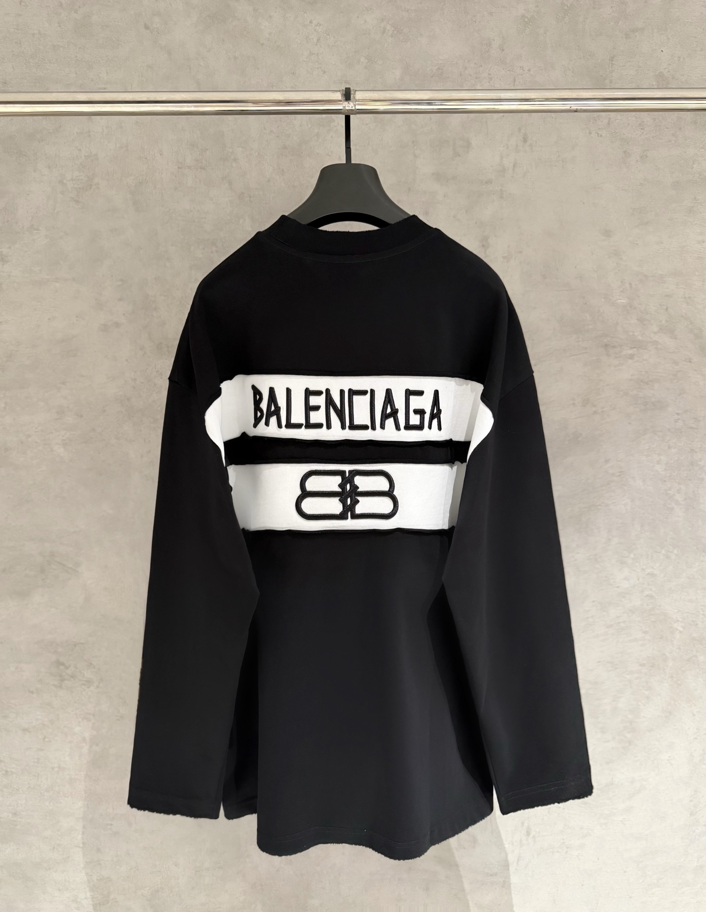 Cheap Balenciaga Long Sleeve T-Shirts in 219443, $45 USD- [IB219443] - Replica Balenciaga Long Sleeve T-Shirts