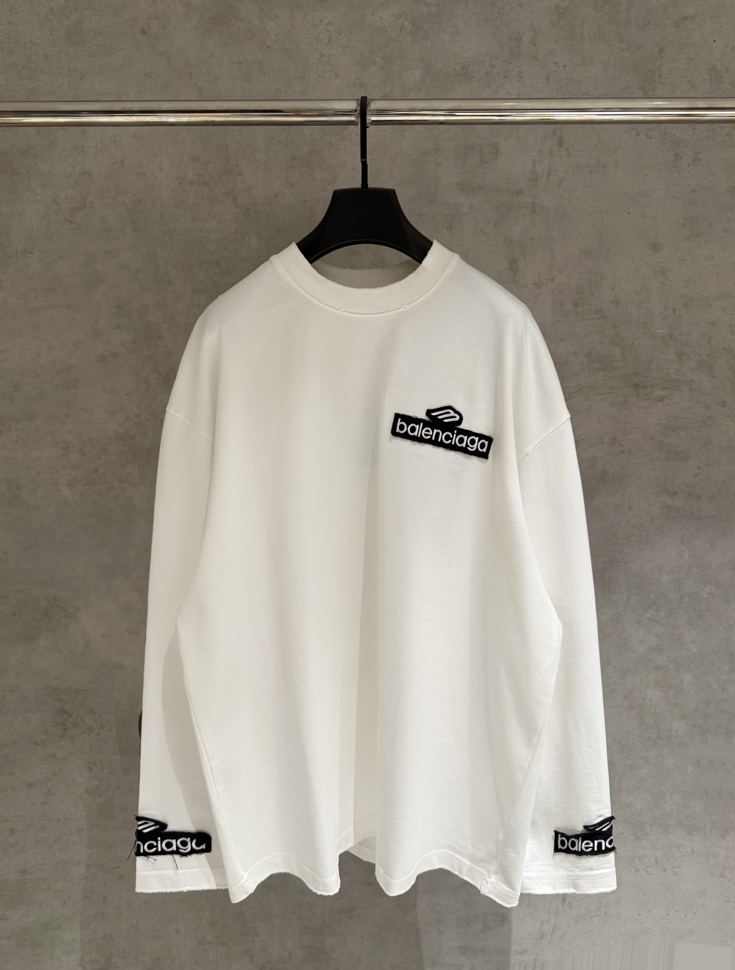 Cheap Balenciaga Long Sleeve T-Shirts in 219445, $45 USD- [IB219445] - Replica Balenciaga Long Sleeve T-Shirts