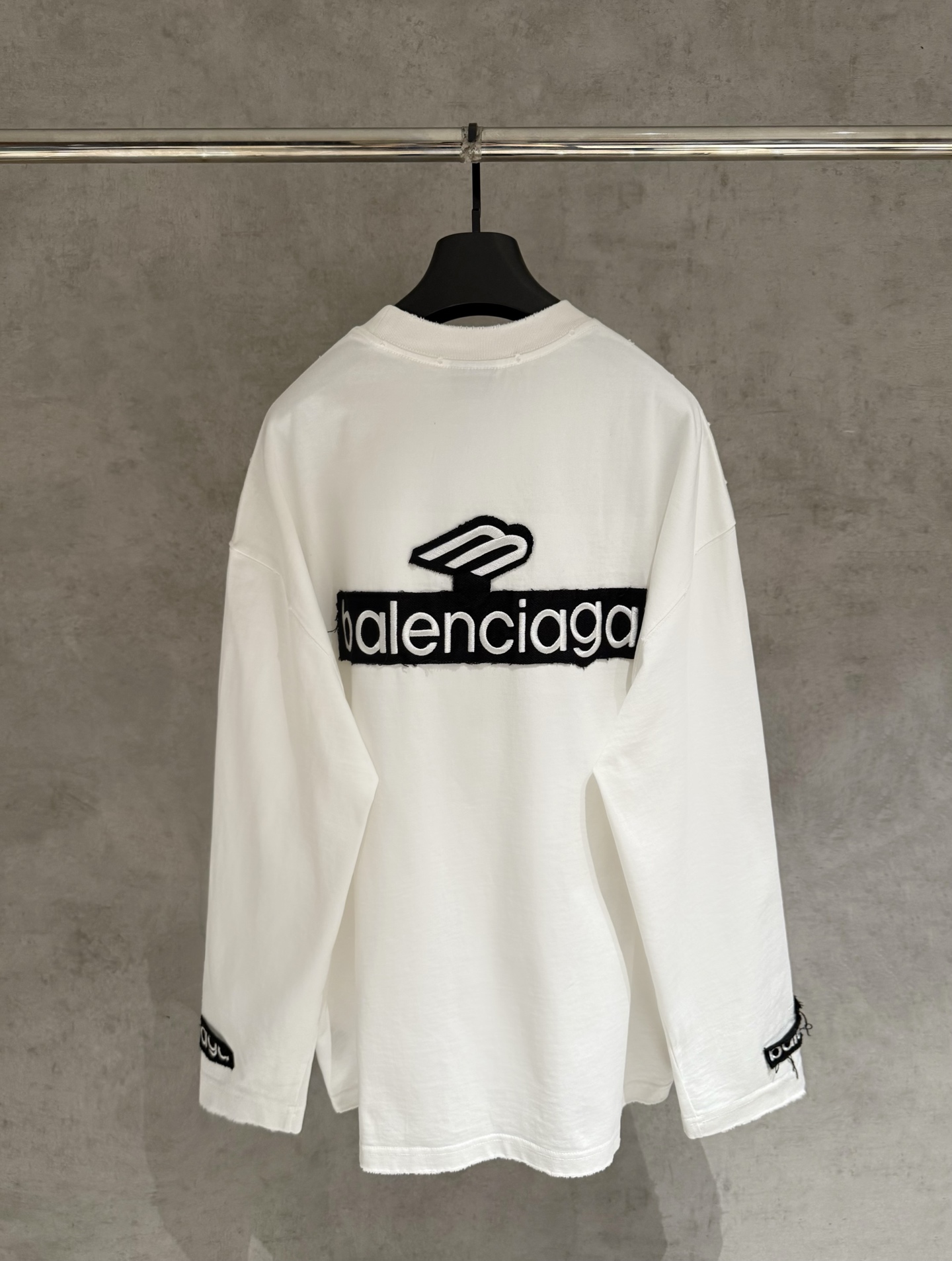 Cheap Balenciaga Long Sleeve T-Shirts in 219445, $45 USD- [IB219445] - Replica Balenciaga Long Sleeve T-Shirts