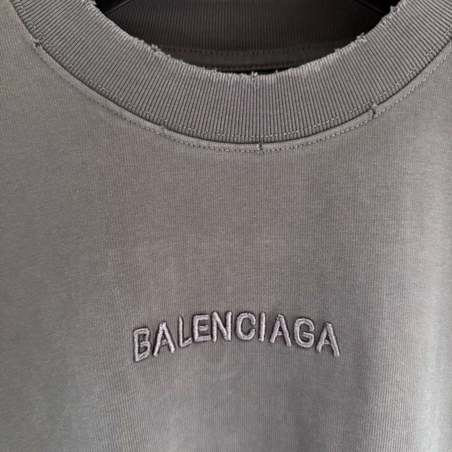 Cheap Balenciaga Long Sleeve T-Shirts in 219447, $45 USD- [IB219447] - Replica Balenciaga Long Sleeve T-Shirts