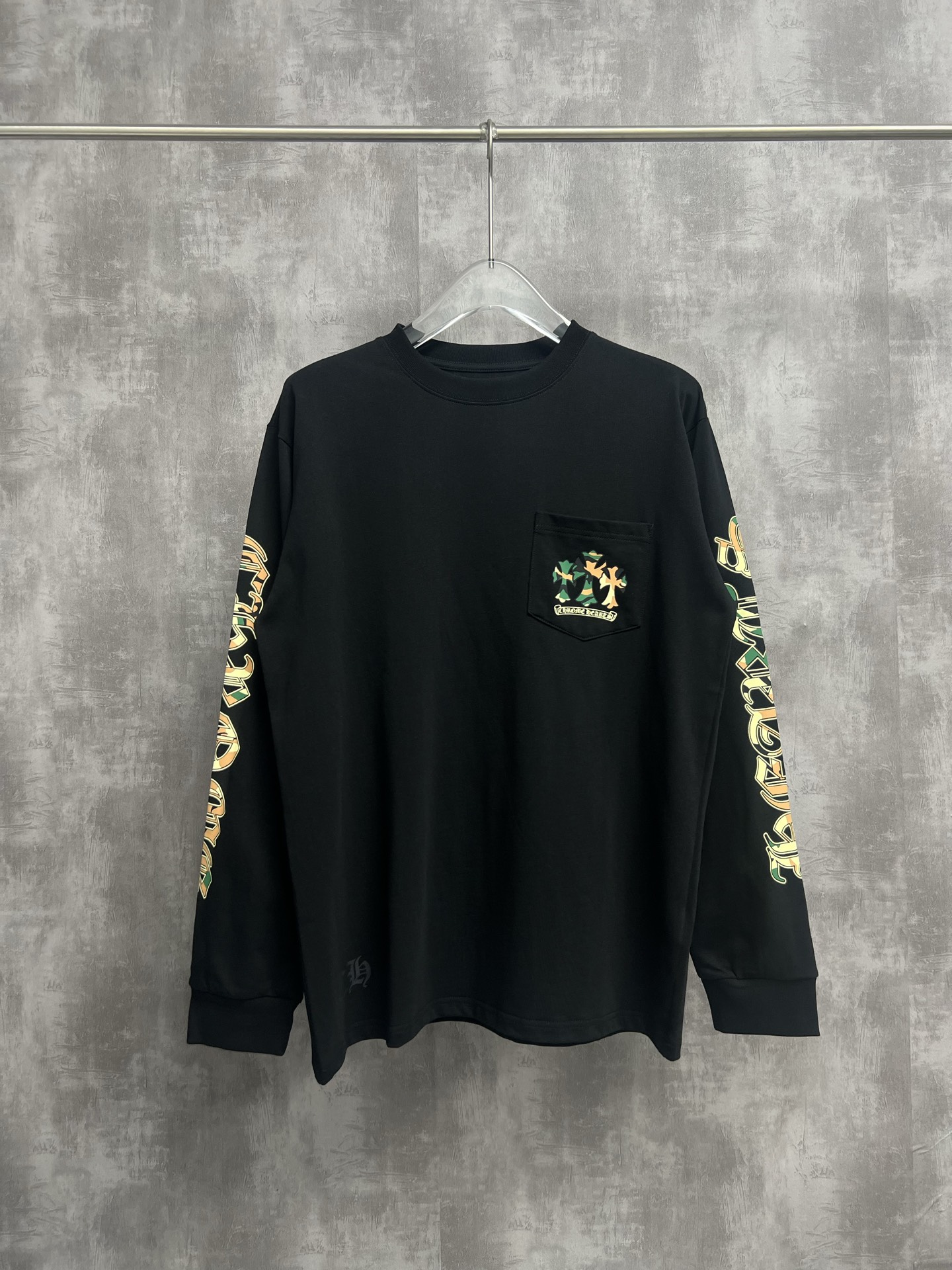 Cheap Chrome Hearts Long-Sleeved T-shirts in 219588, $30 USD- [IB219588] - Replica Chrome Hearts Long-Sleeved T-shirts