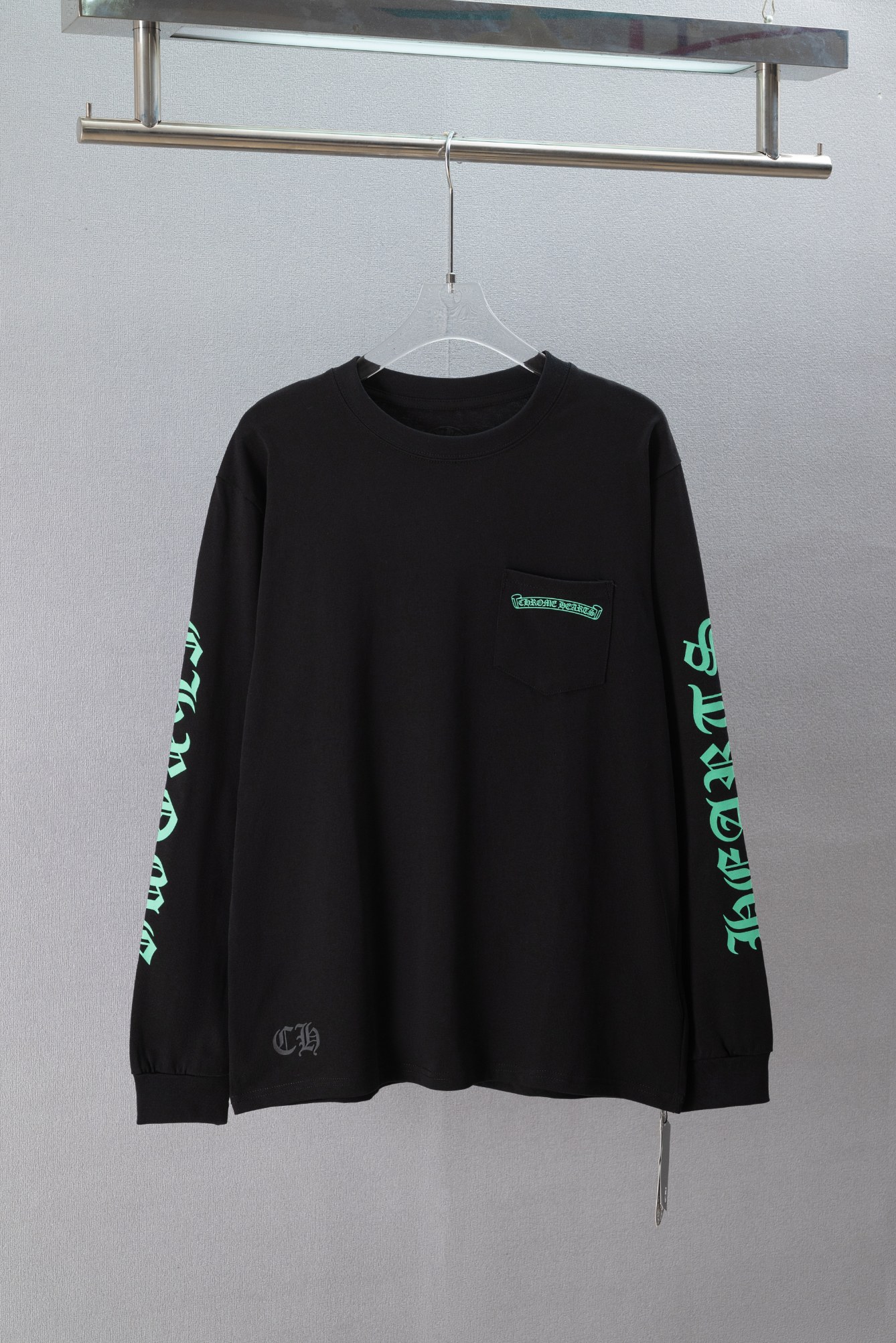 Cheap Chrome Hearts Long-Sleeved T-shirts in 219598, $30 USD- [IB219598] - Replica Chrome Hearts Long-Sleeved T-shirts