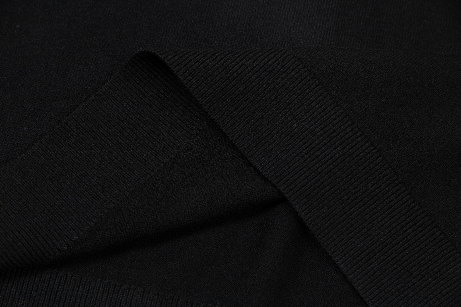 Cheap Dior Sweaters for Men in 219710, $45 USD- [IB219710] - Replica Dior Sweaters for Men