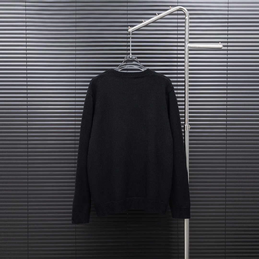 Cheap Fendi Sweaters for Men in 219811, $35 USD- [IB219811] - Replica Fendi Sweaters for Men