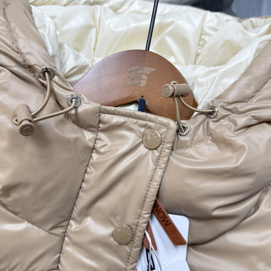Cheap Moncle Thick Coats For Women in 219984, $165 USD- [IB219984] - Replica Moncle Thick Coats For Women