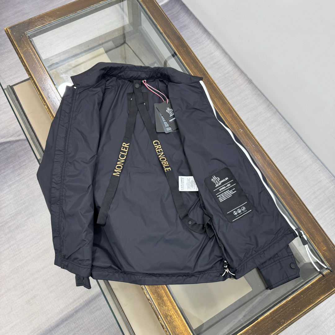 Cheap Moncle Thin Jackets For Men in 220006, $90 USD- [IB220006] - Replica Moncle Thin Jackets For Men