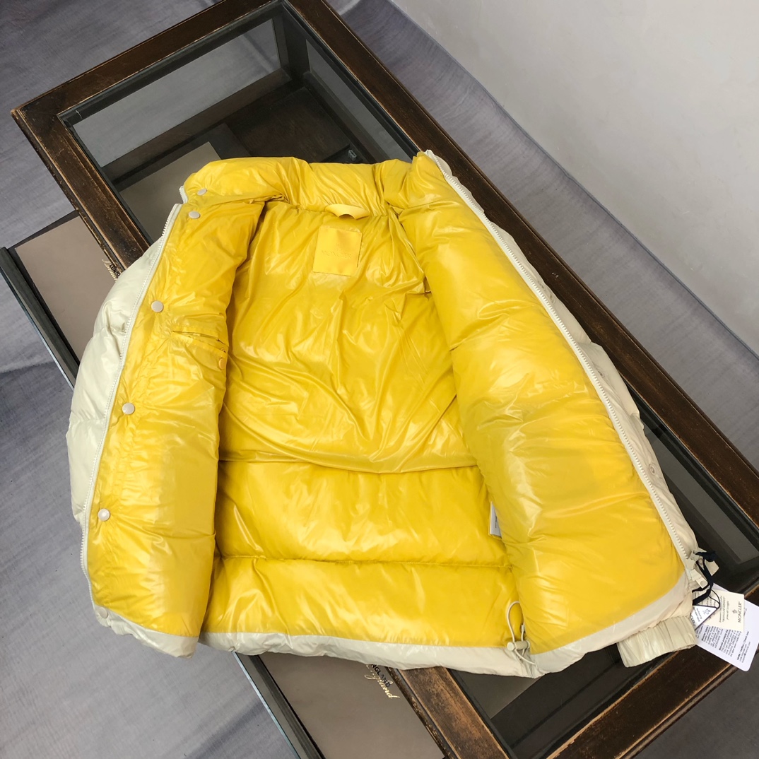 Cheap Moncle Thick Coats For Men in 220029, $150 USD- [IB220029] - Replica Moncle Thick Coats For Men