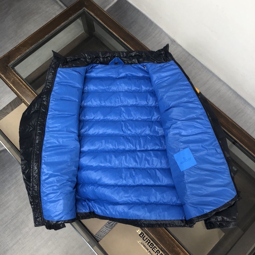 Cheap Moncle Thick Coats For Men in 220030, $140 USD- [IB220030] - Replica Moncle Thick Coats For Men