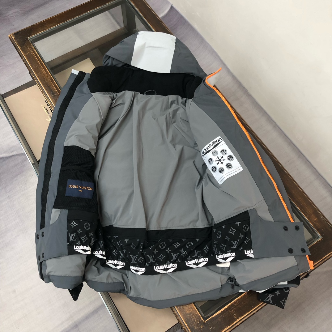 Cheap Louis Vuitton Thick Jackets For Men in 220041, $175 USD- [IB220041] - Replica Louis Vuitton Thick Jackets For Men