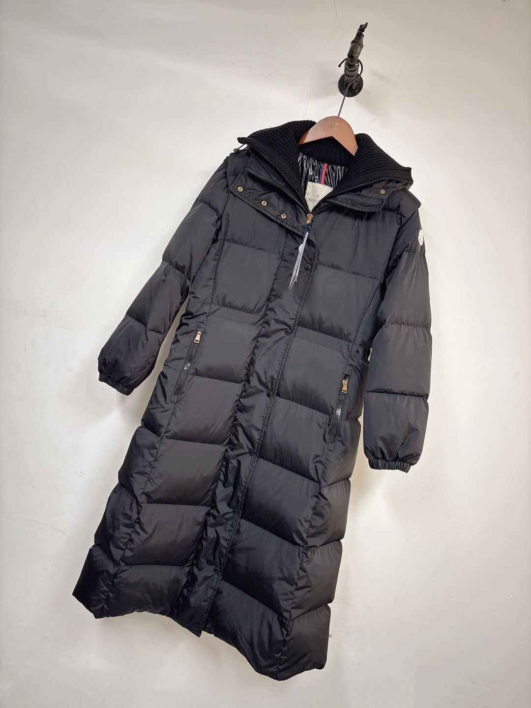 Cheap Moncle Thick Coats For Women in 220045, $165 USD- [IB220045] - Replica Moncle Thick Coats For Women