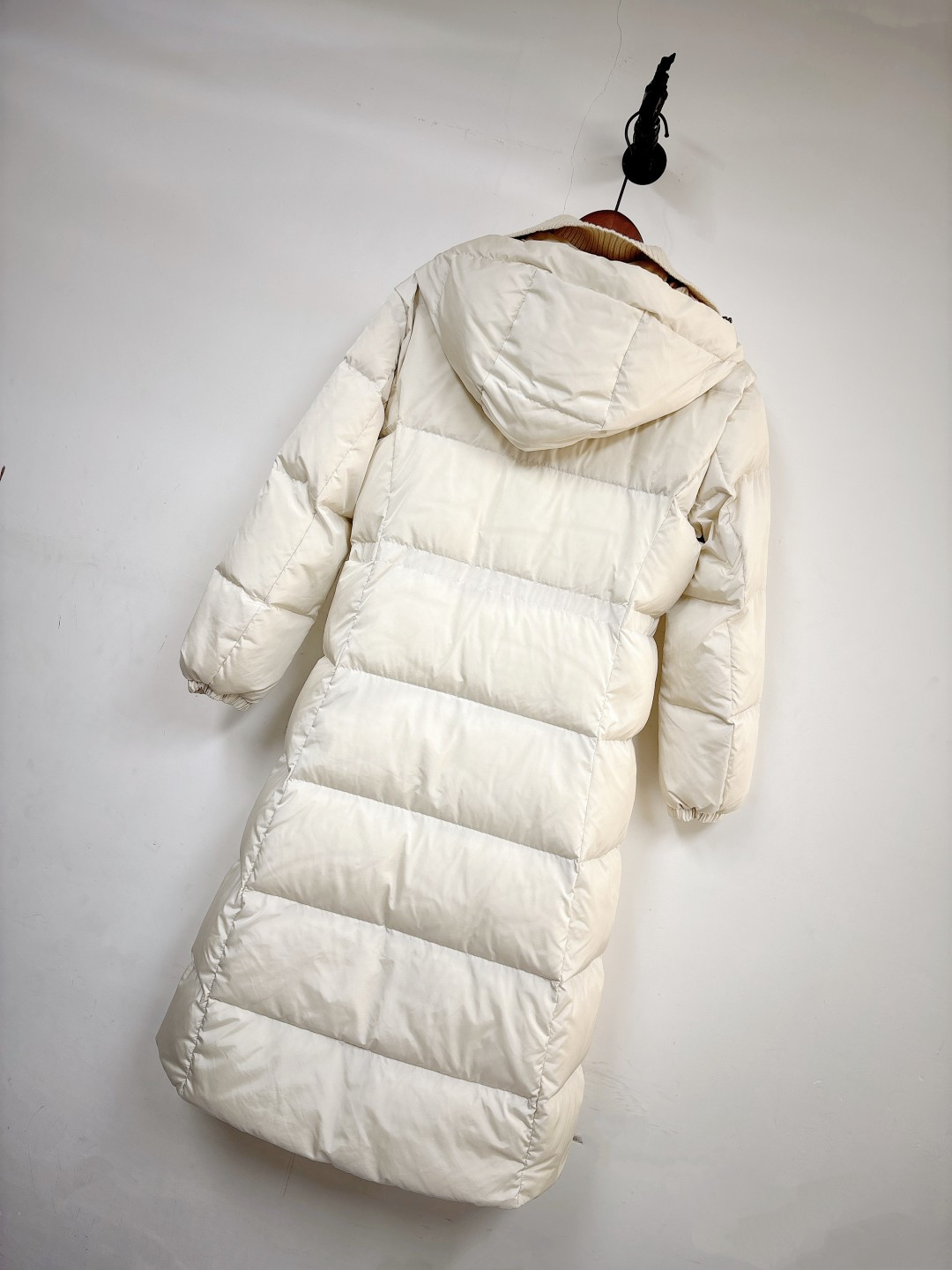Cheap Moncle Thick Coats For Women in 220046, $165 USD- [IB220046] - Replica Moncle Thick Coats For Women