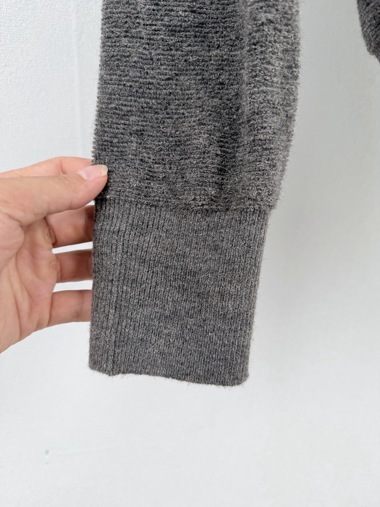 Cheap Loewe Sweaters in 220104, $120 USD- [IB220104] - Replica Loewe Sweaters
