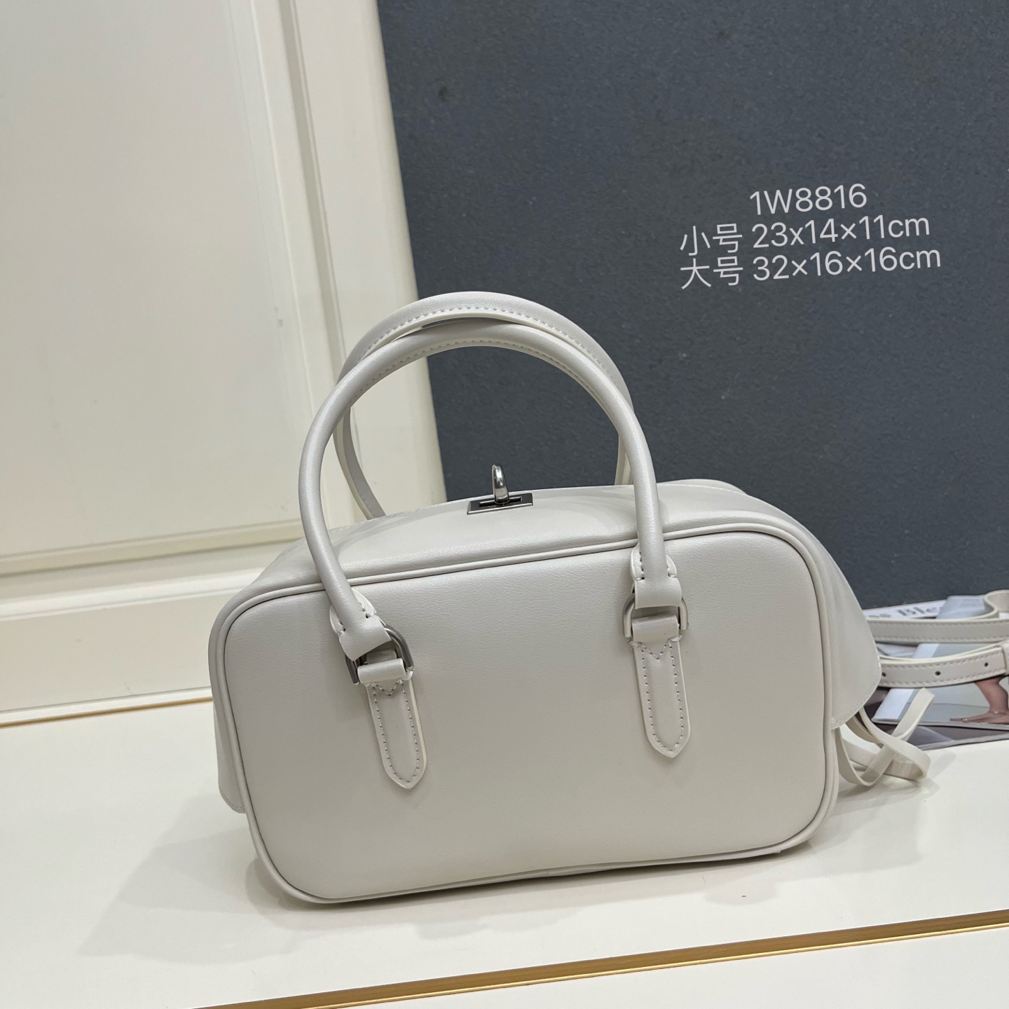 Cheap Balenciaga high quality Handbags in 220118, $115 USD- [IB220118] - Replica Balenciaga high quality Handbags