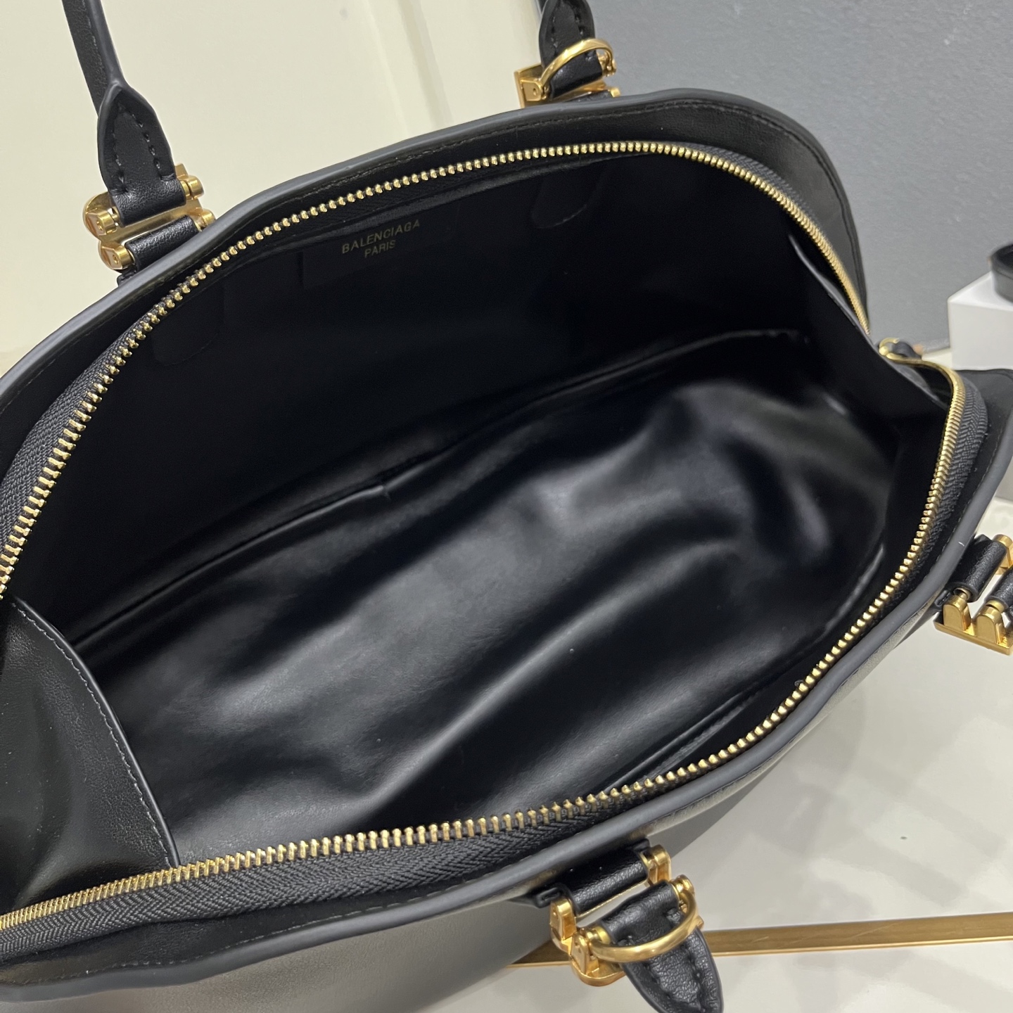 Cheap Balenciaga high quality Handbags in 220124, $130 USD- [IB220124] - Replica Balenciaga high quality Handbags
