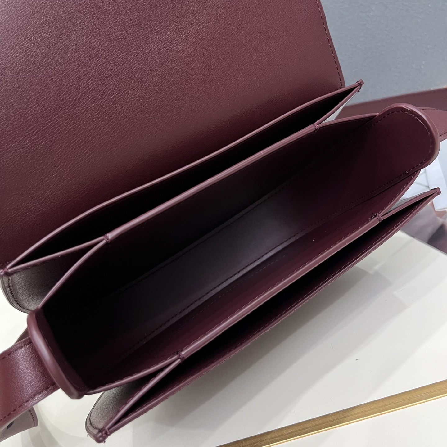 Cheap Burberry AAA+++ Crossbody Bags in 220127, $130 USD- [IB220127] - Replica Burberry AAA+++ Crossbody Bags