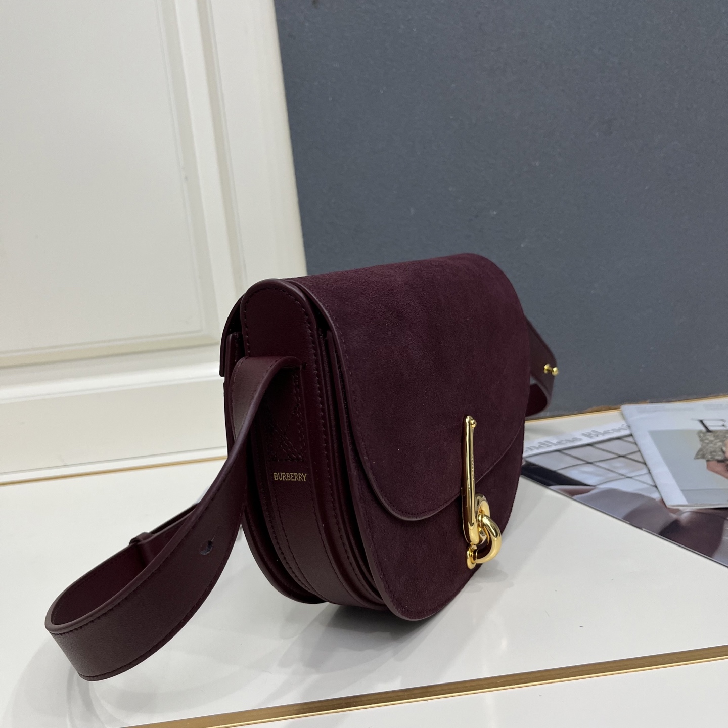 Cheap Burberry AAA+++ Crossbody Bags in 220127, $130 USD- [IB220127] - Replica Burberry AAA+++ Crossbody Bags