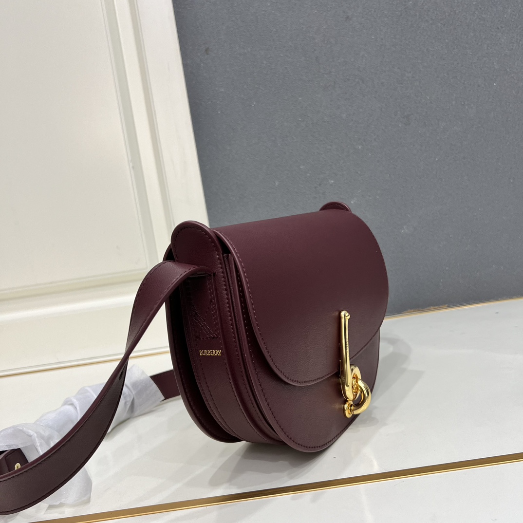 Cheap Burberry AAA+++ Crossbody Bags in 220133, $130 USD- [IB220133] - Replica Burberry AAA+++ Crossbody Bags