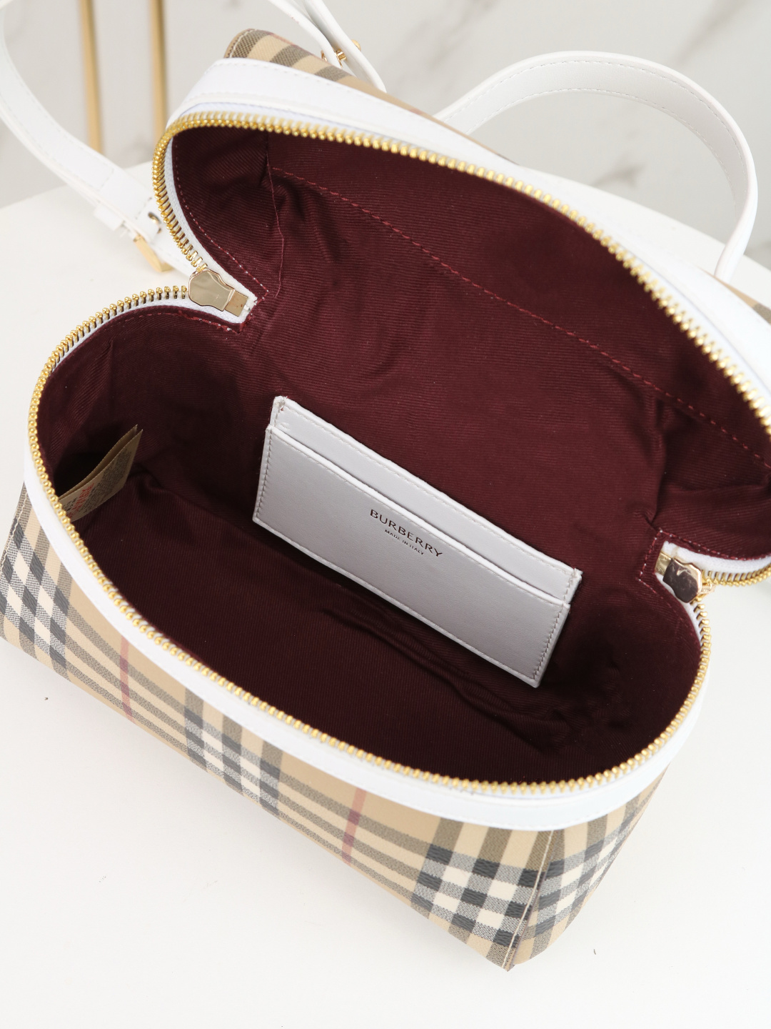 Cheap Burberry AAA+++ Crossbody Bags in 220140, $120 USD- [IB220140] - Replica Burberry AAA+++ Crossbody Bags