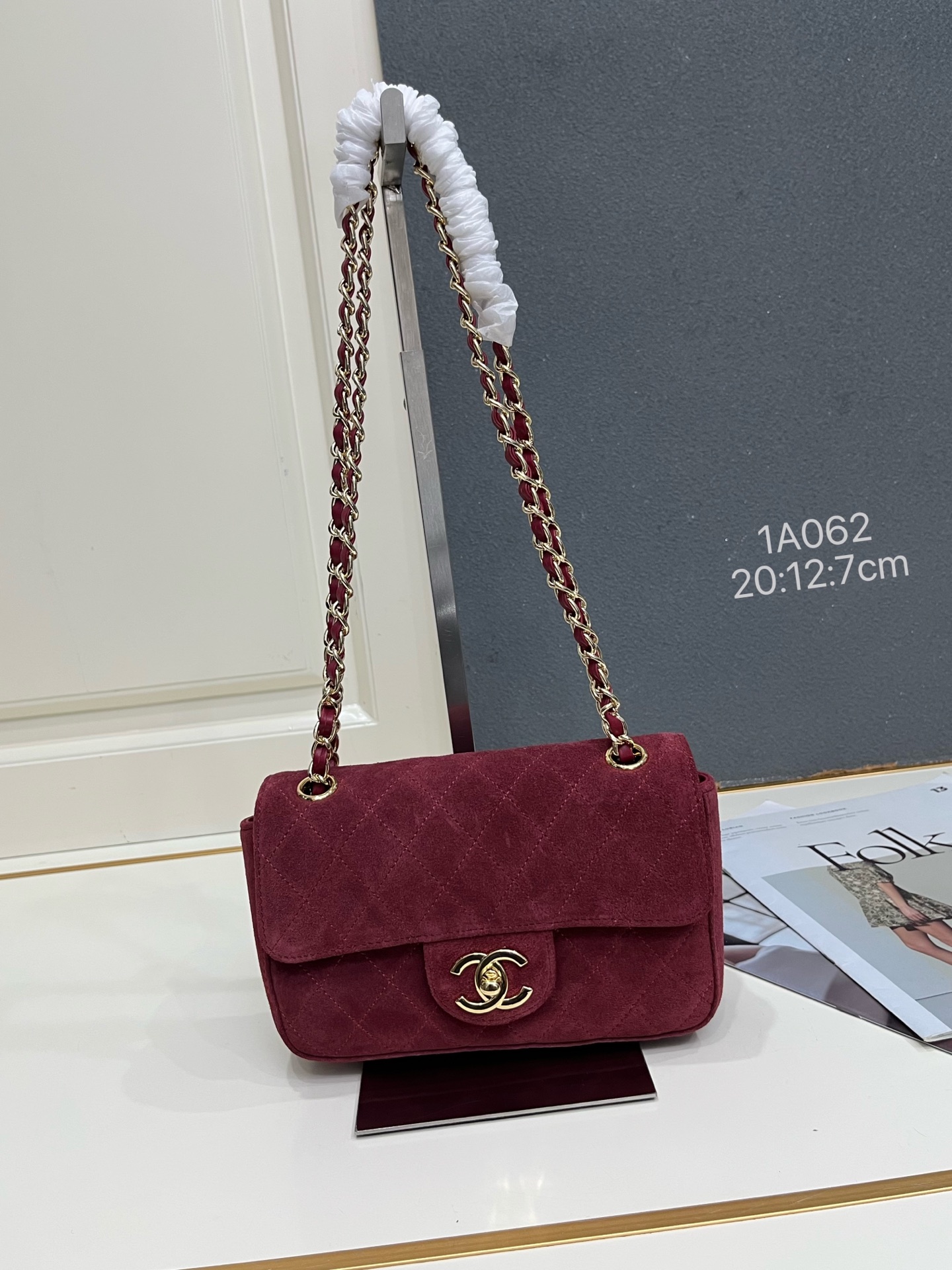 Cheap Chanel AAA quality Handbags in 220144, $110 USD- [IB220144] - Replica Chanel AAA quality Handbags