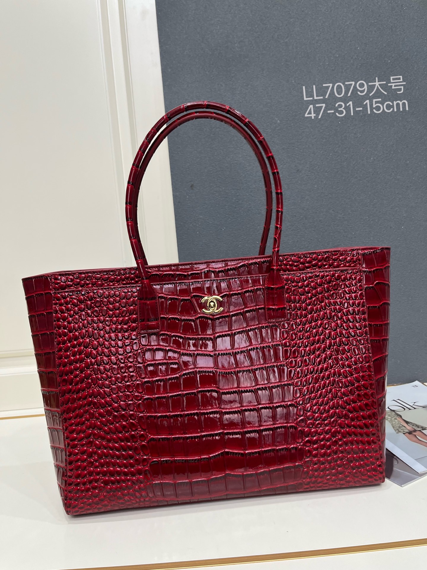 Cheap Chanel AAA quality Handbags in 220150, $130 USD- [IB220150] - Replica Chanel AAA quality Handbags