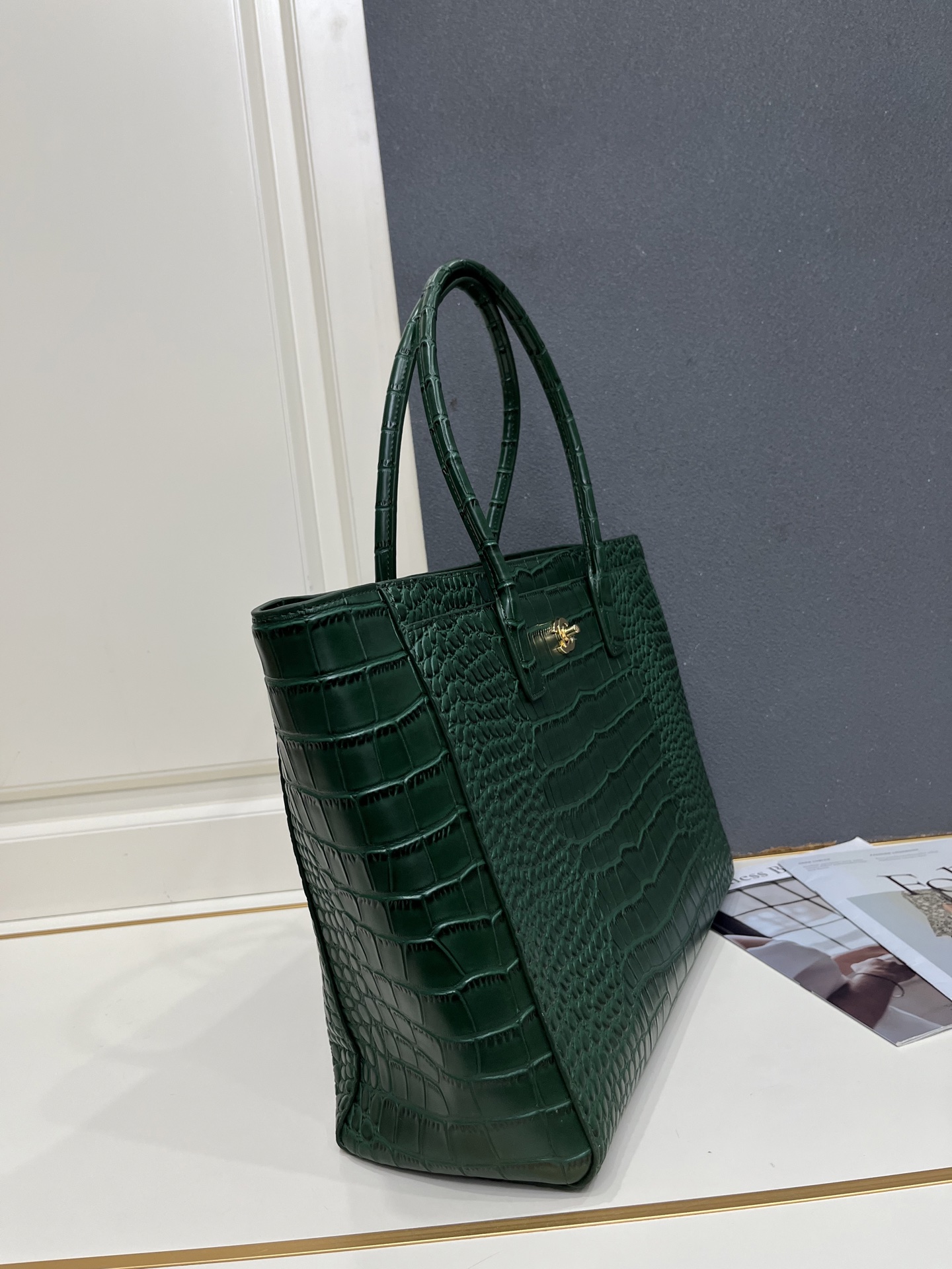 Cheap Chanel AAA quality Handbags in 220151, $130 USD- [IB220151] - Replica Chanel AAA quality Handbags