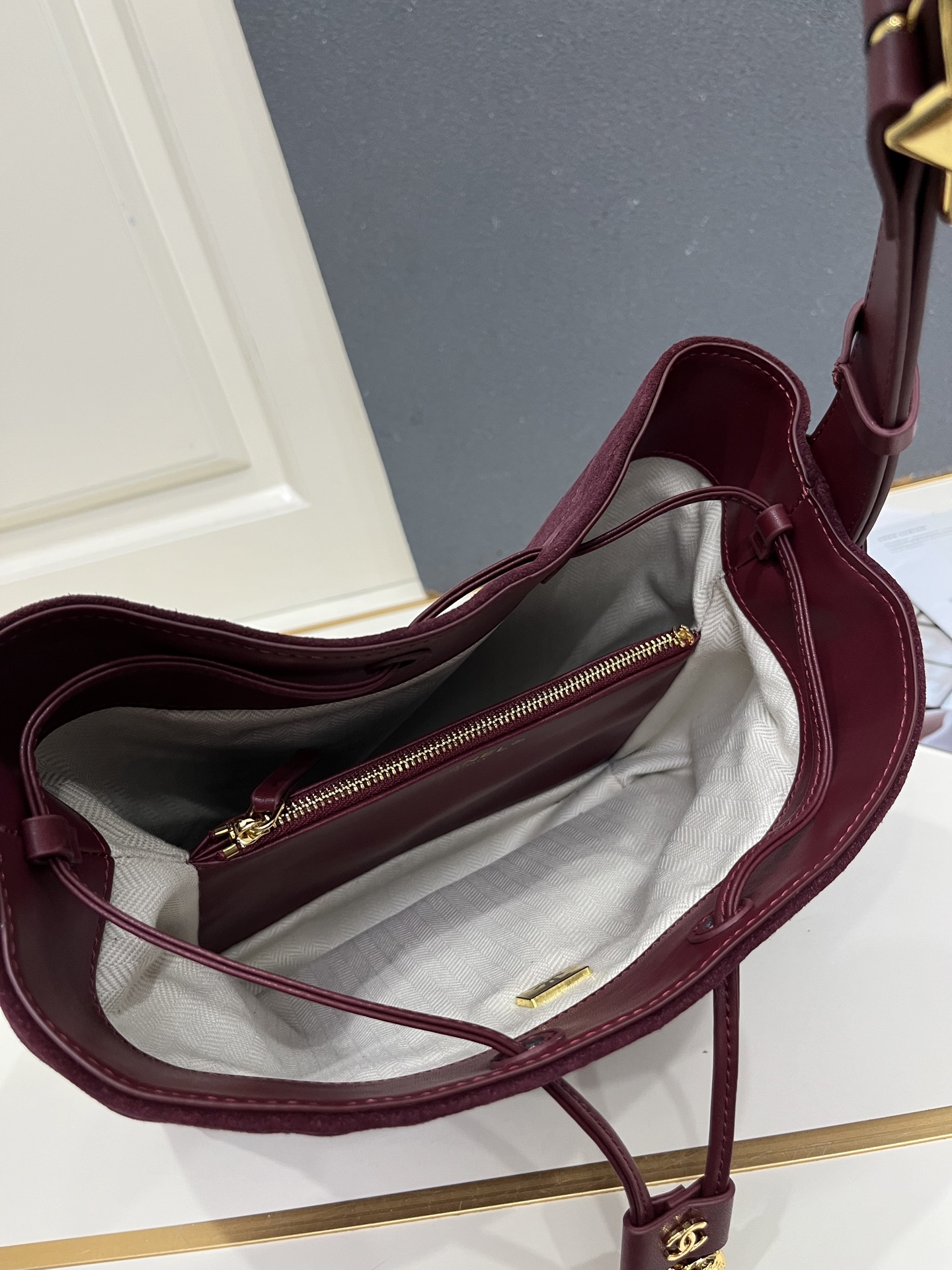 Cheap Chanel AAA quality Handbags in 220159, $125 USD- [IB220159] - Replica Chanel AAA quality Handbags