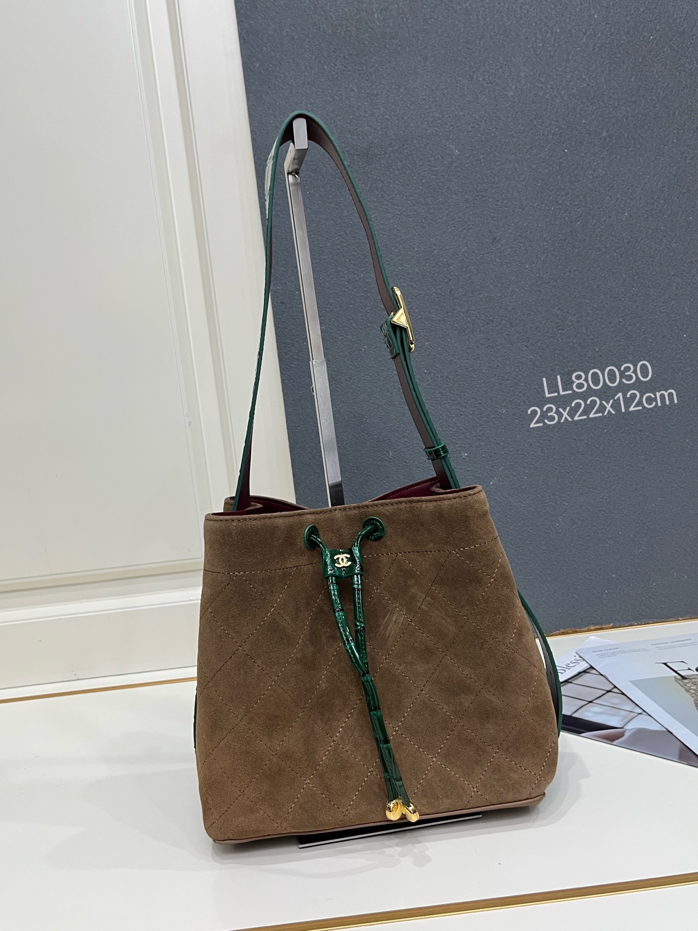 Cheap Chanel AAA quality Handbags in 220161, $125 USD- [IB220161] - Replica Chanel AAA quality Handbags
