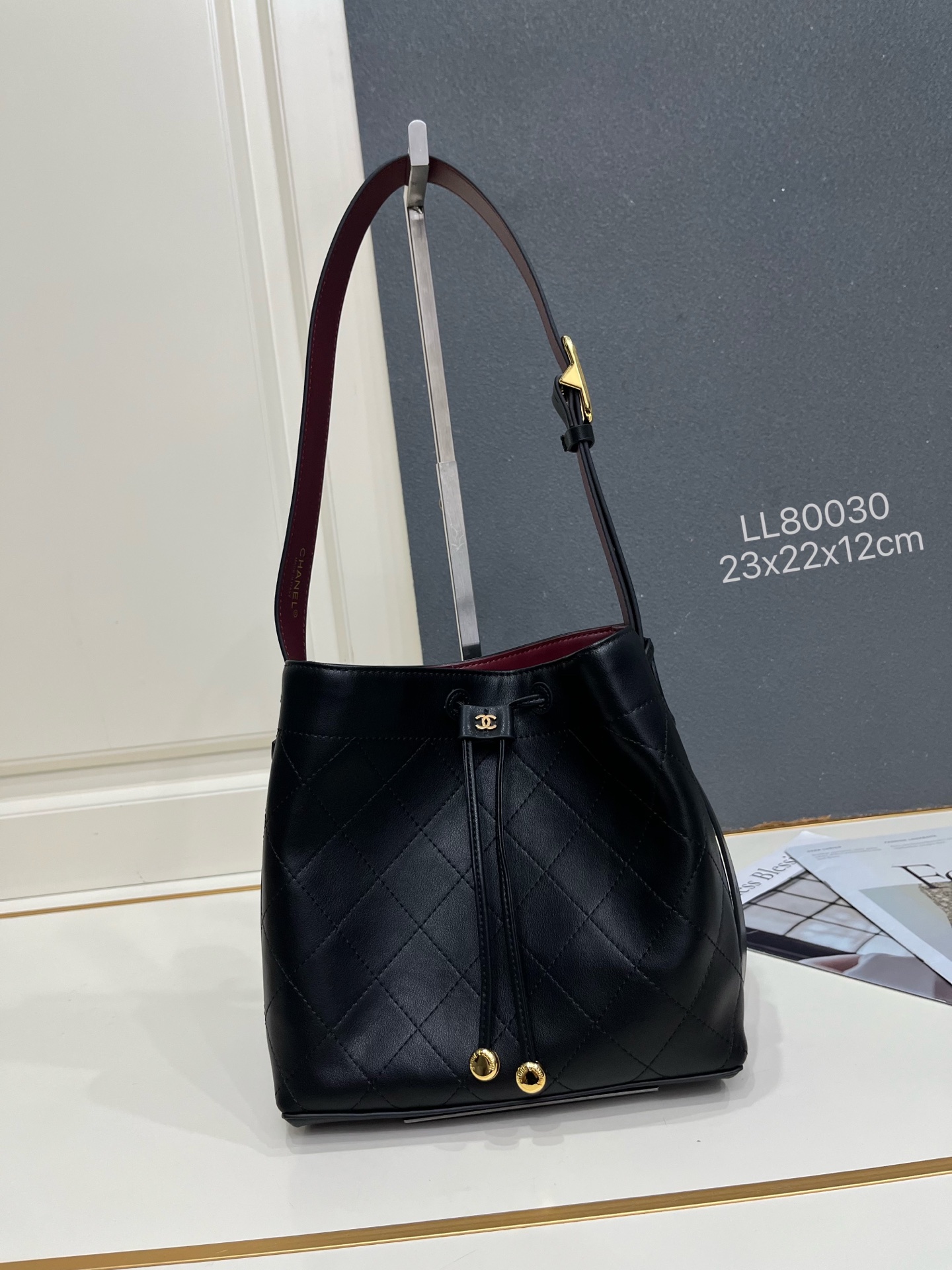 Cheap Chanel AAA quality Handbags in 220163, $125 USD- [IB220163] - Replica Chanel AAA quality Handbags