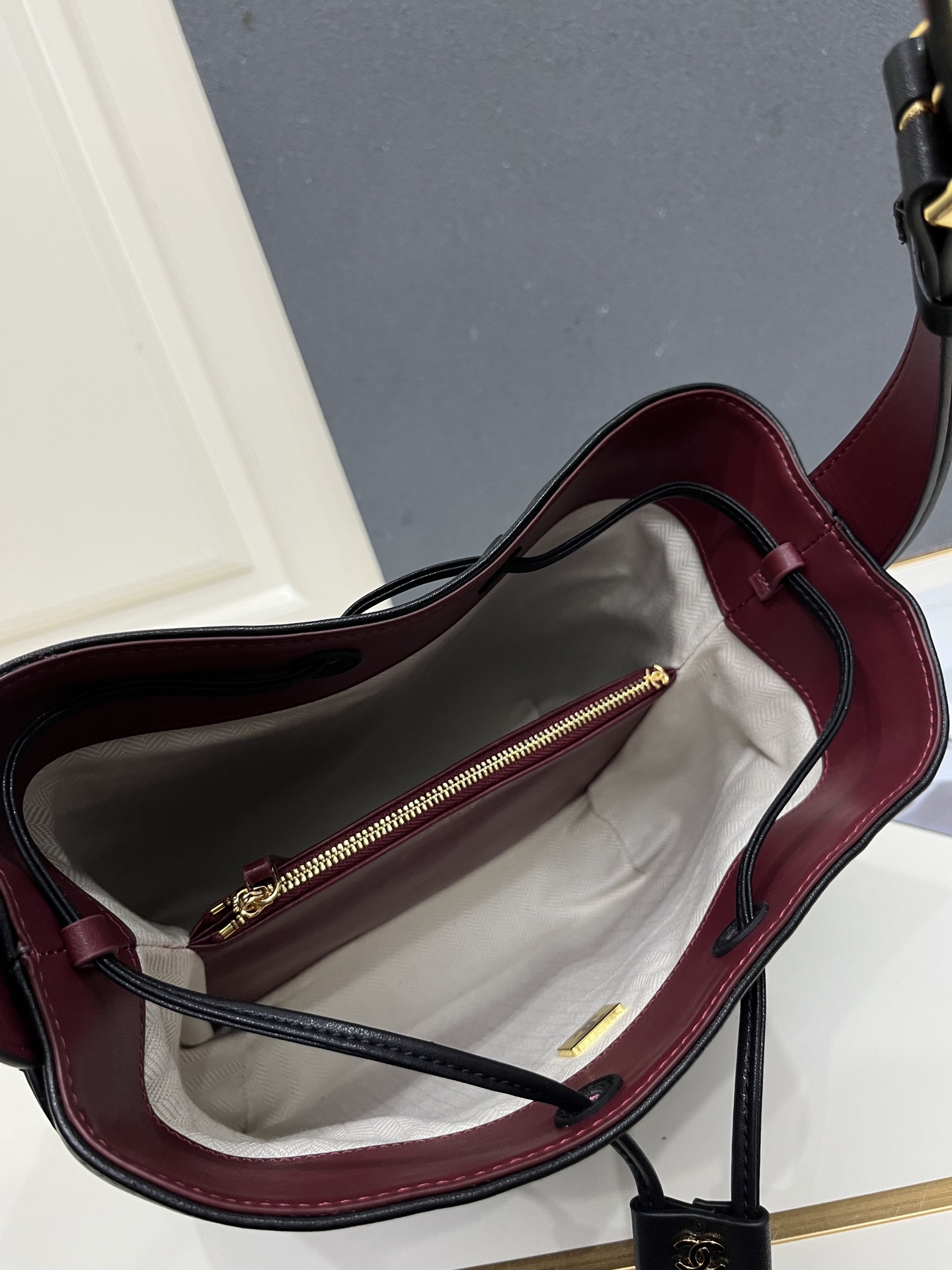 Cheap Chanel AAA quality Handbags in 220163, $125 USD- [IB220163] - Replica Chanel AAA quality Handbags