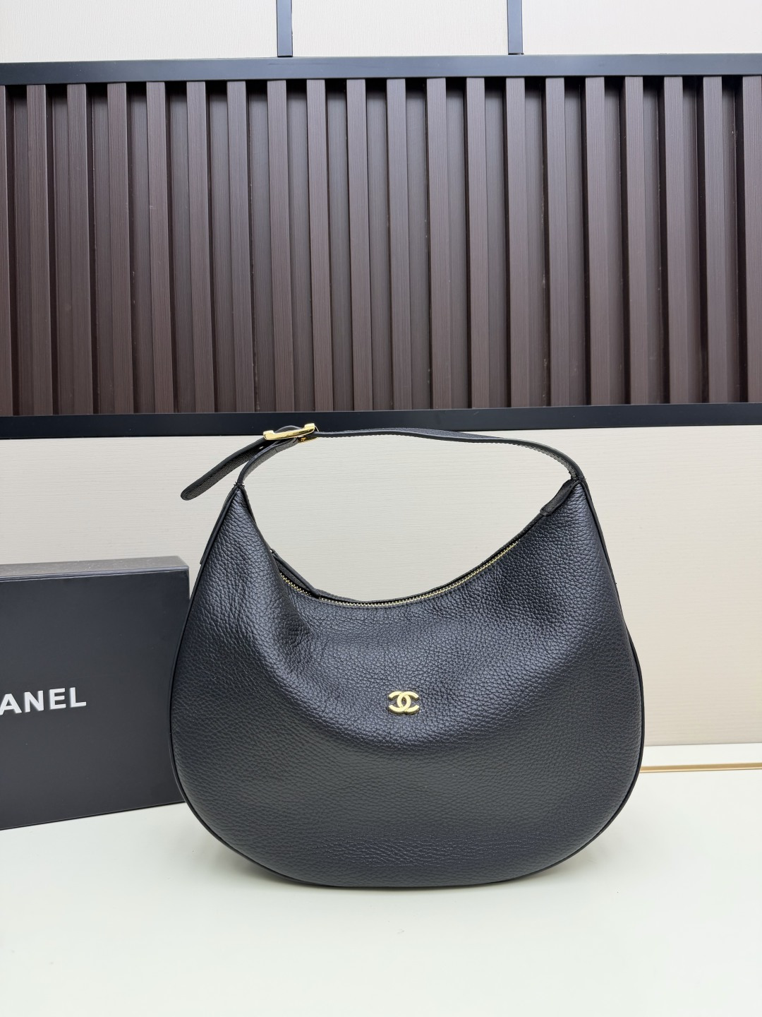 Cheap Chanel AAA quality Handbags in 220167, $100 USD- [IB220167] - Replica Chanel AAA quality Handbags