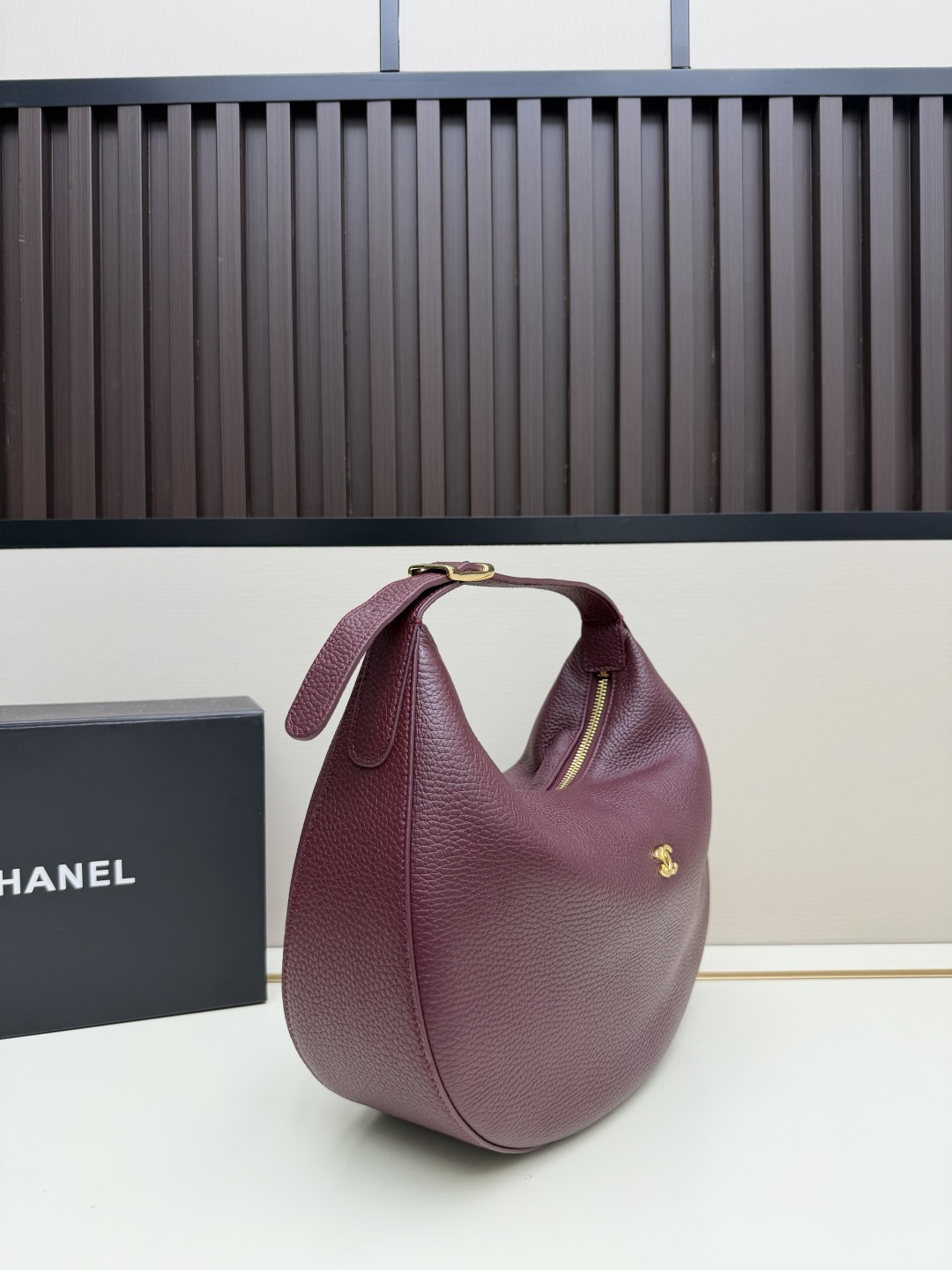 Cheap Chanel AAA quality Handbags in 220168, $100 USD- [IB220168] - Replica Chanel AAA quality Handbags