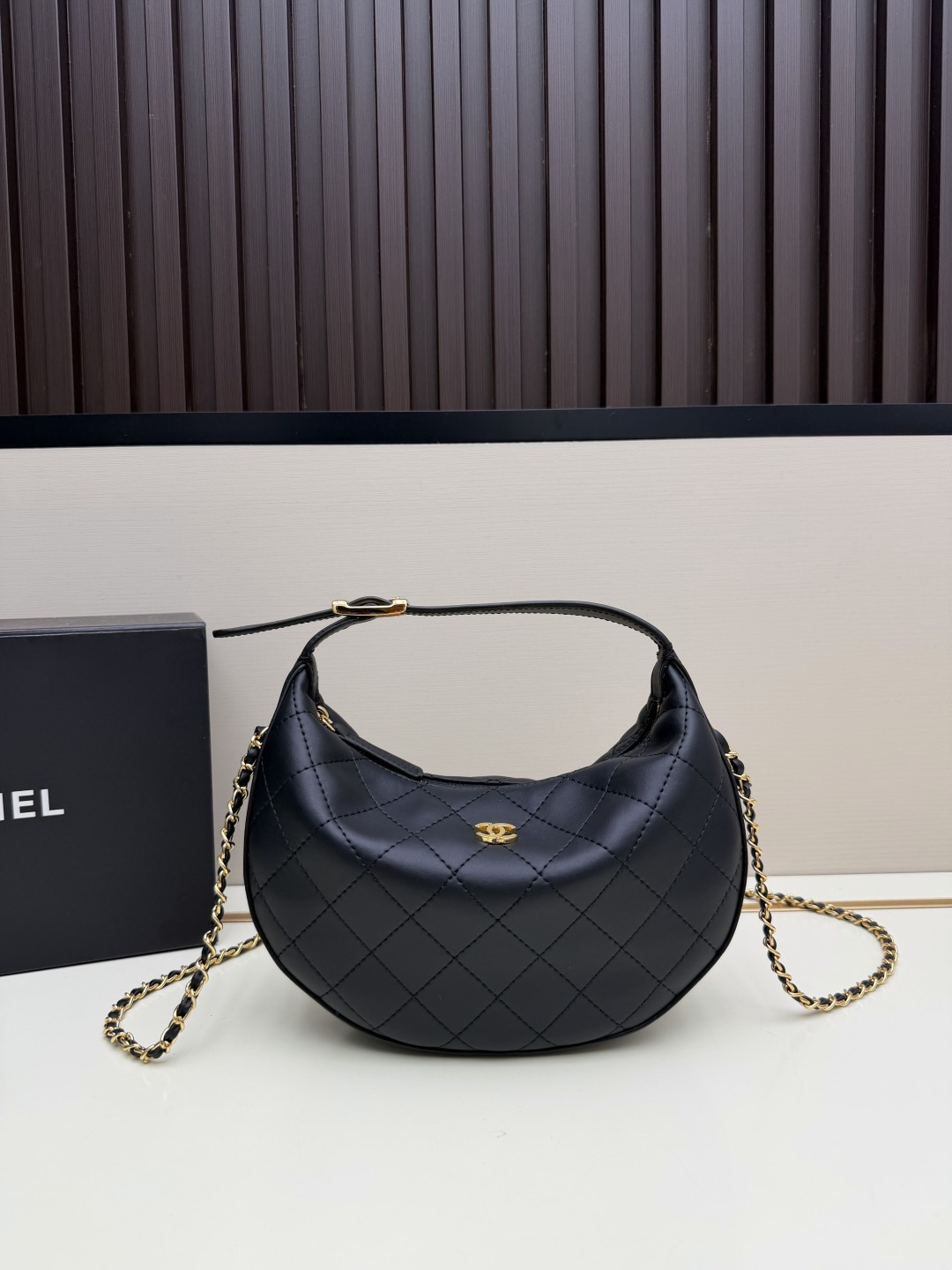 Cheap Chanel AAA quality Handbags in 220170, $100 USD- [IB220170] - Replica Chanel AAA quality Handbags