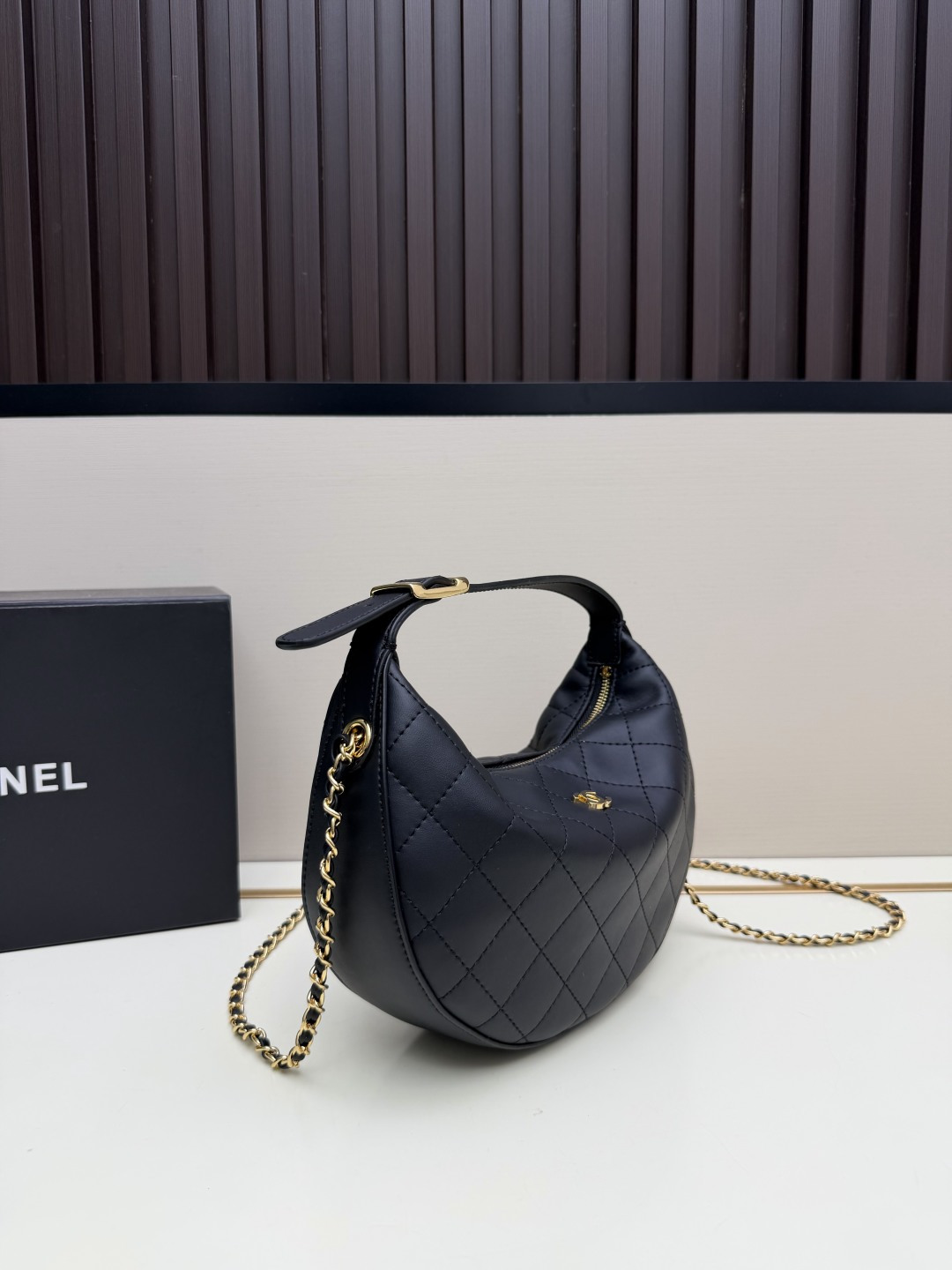 Cheap Chanel AAA quality Handbags in 220170, $100 USD- [IB220170] - Replica Chanel AAA quality Handbags