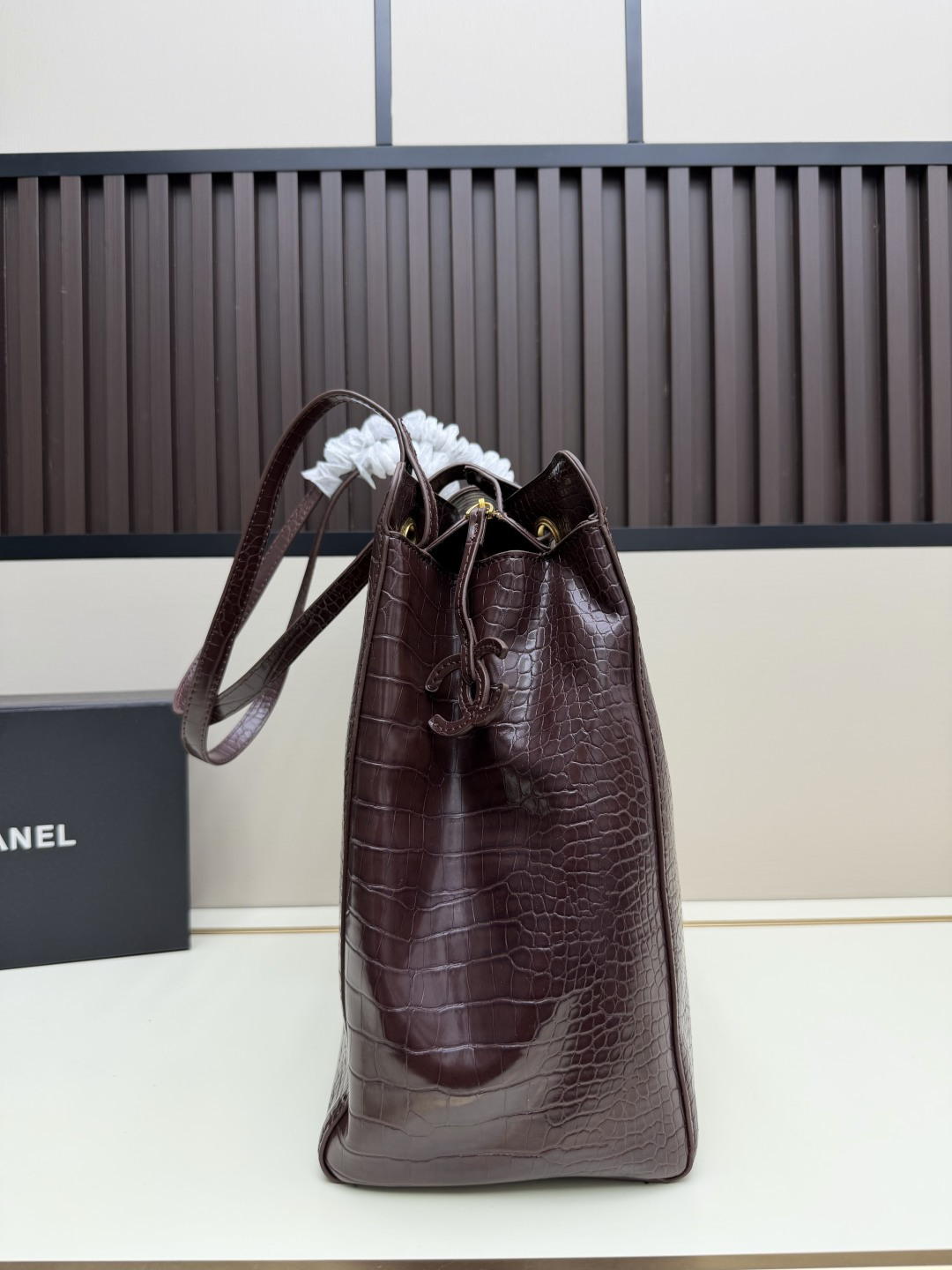 Cheap Chanel AAA quality Handbags in 220186, $100 USD- [IB220186] - Replica Chanel AAA quality Handbags