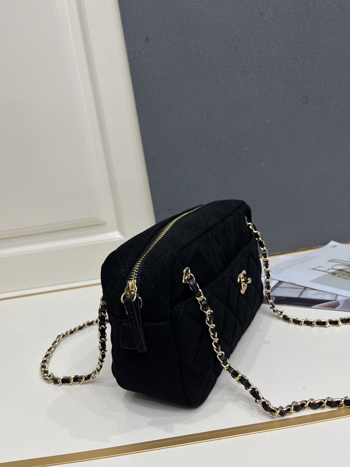 Cheap Chanel AAA quality Handbags in 220194, $105 USD- [IB220194] - Replica Chanel AAA quality Handbags