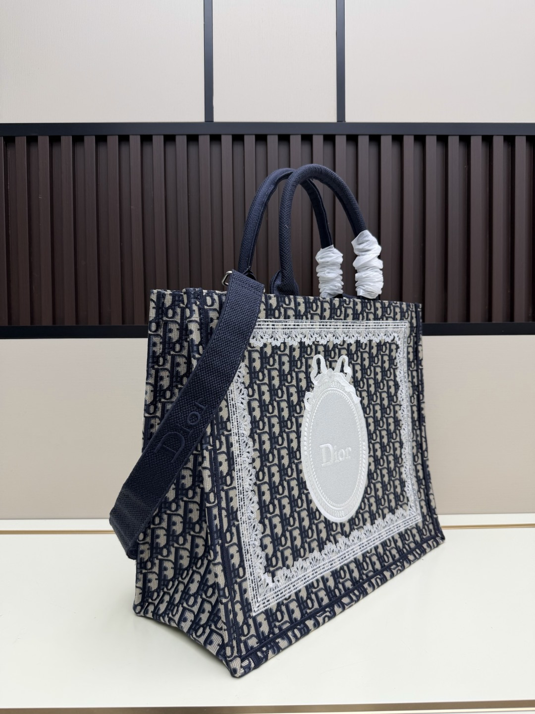 Cheap Dior AAA Quality Handbags in 220211, $115 USD- [IB220211] - Replica Dior AAA Quality Handbags