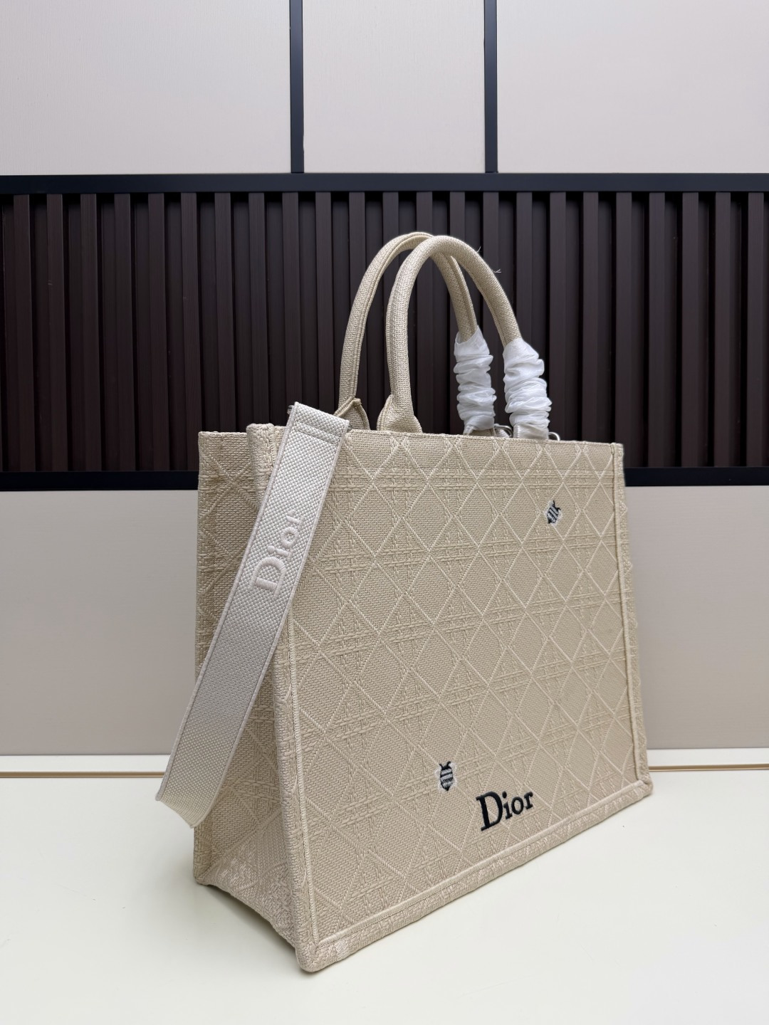 Cheap Dior AAA Quality Handbags in 220213, $115 USD- [IB220213] - Replica Dior AAA Quality Handbags