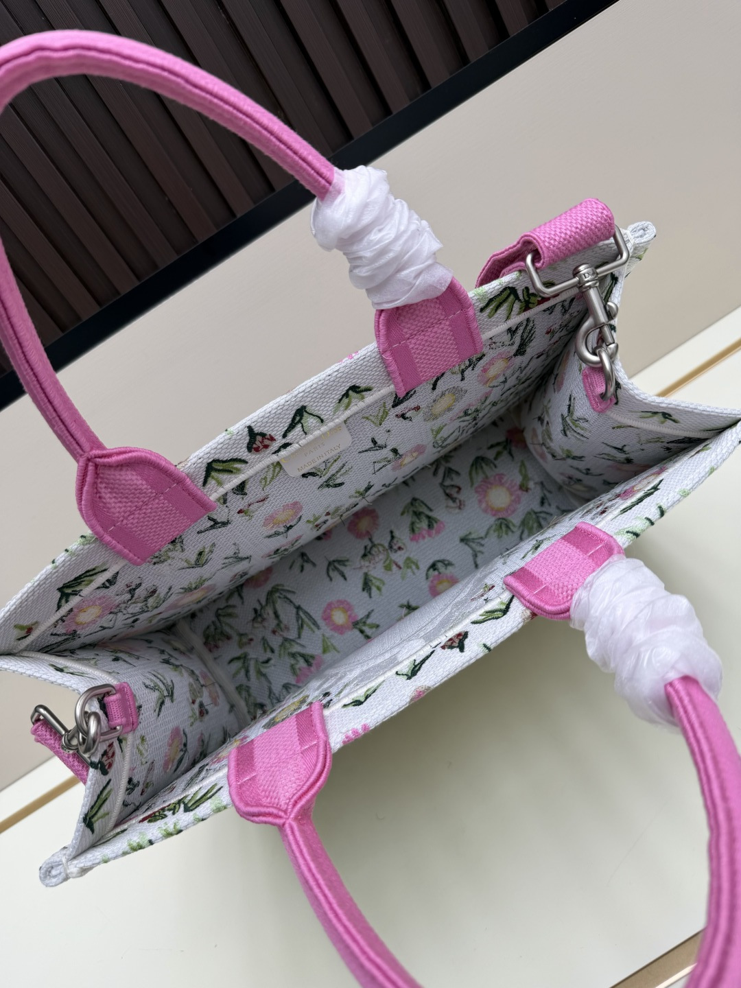 Cheap Dior AAA Quality Handbags in 220215, $110 USD- [IB220215] - Replica Dior AAA Quality Handbags