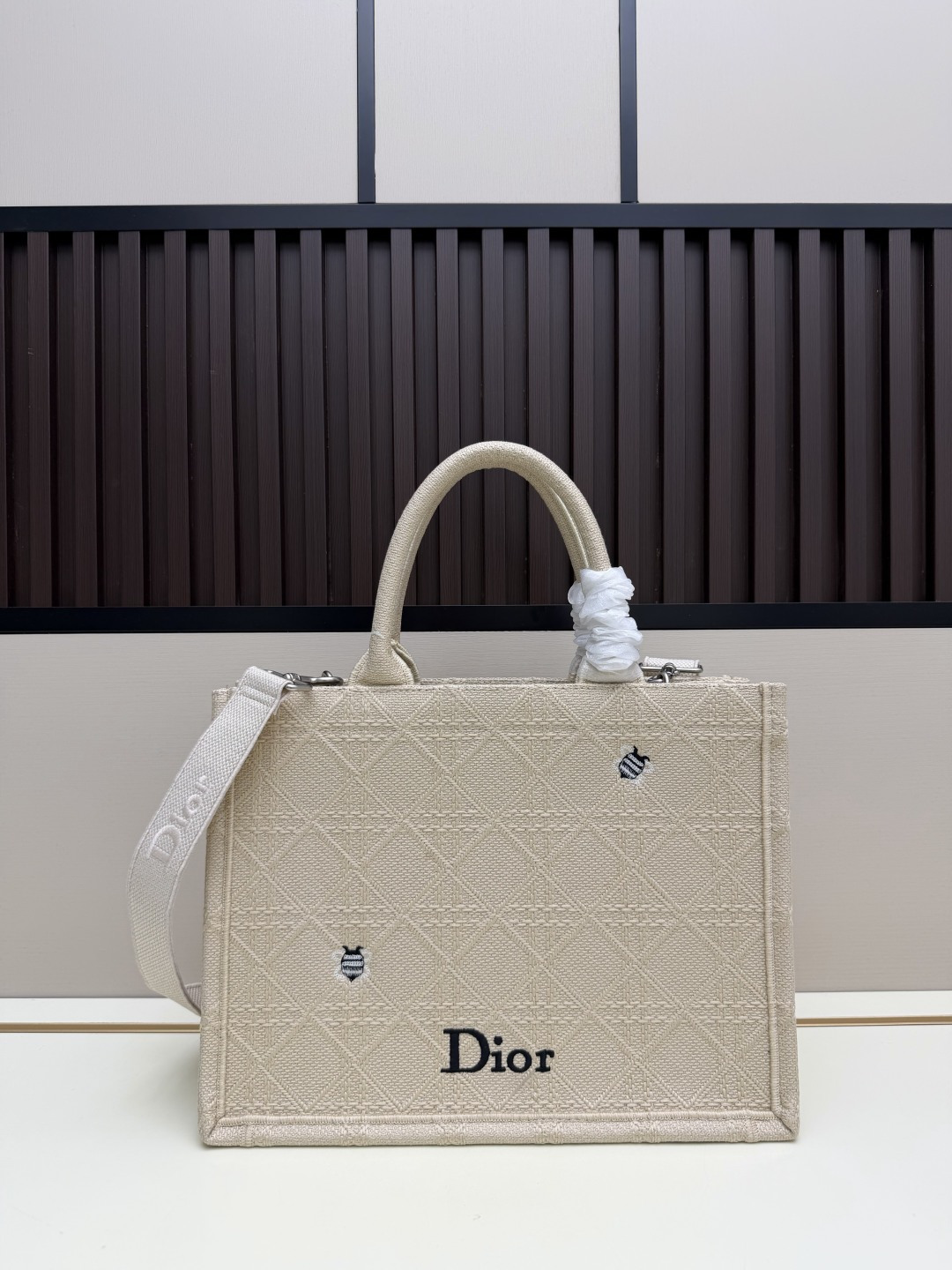 Cheap Dior AAA Quality Handbags in 220219, $110 USD- [IB220219] - Replica Dior AAA Quality Handbags